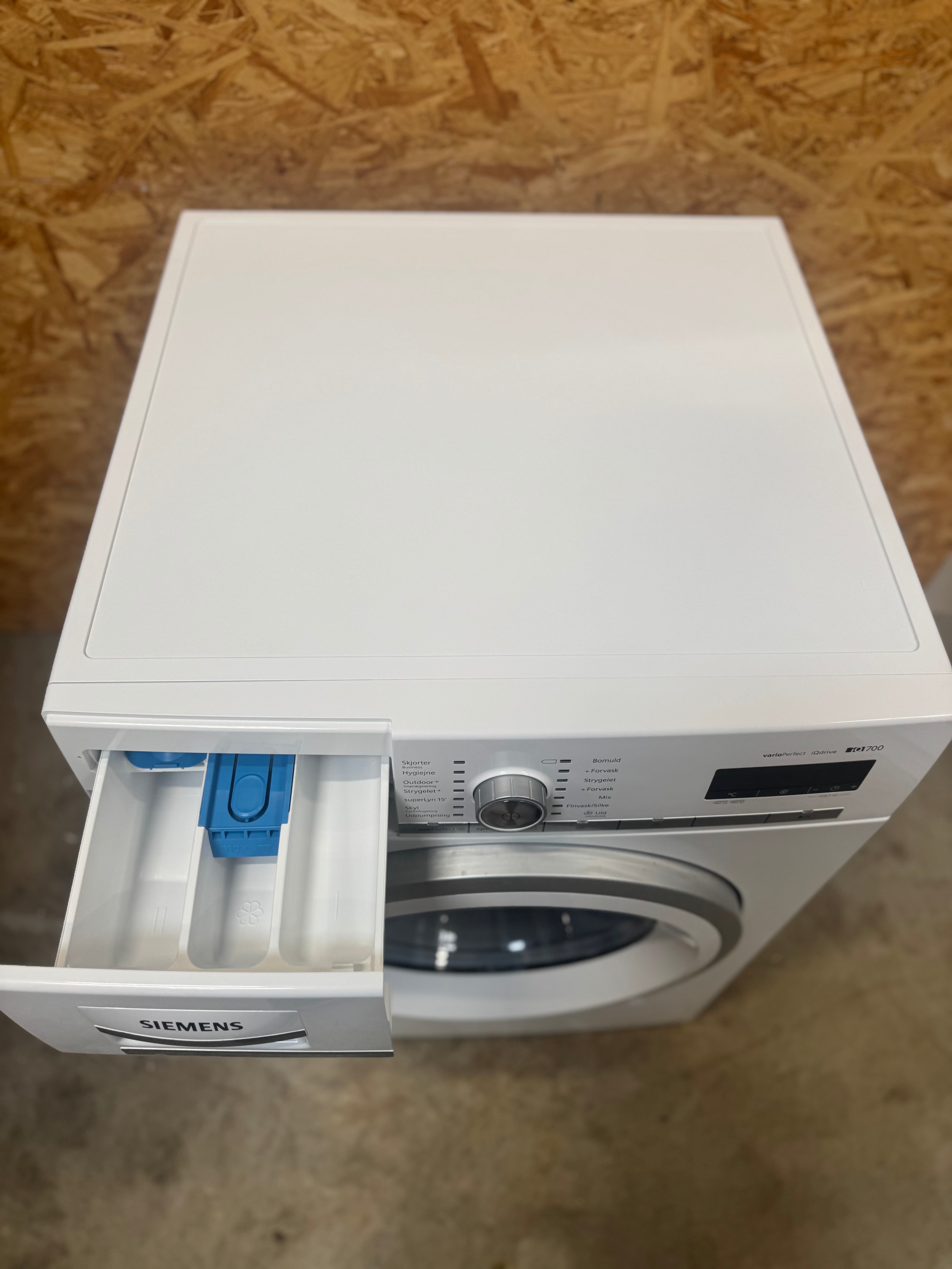 Siemens iQ700 vaskemaskine WM16W468DN - D16315