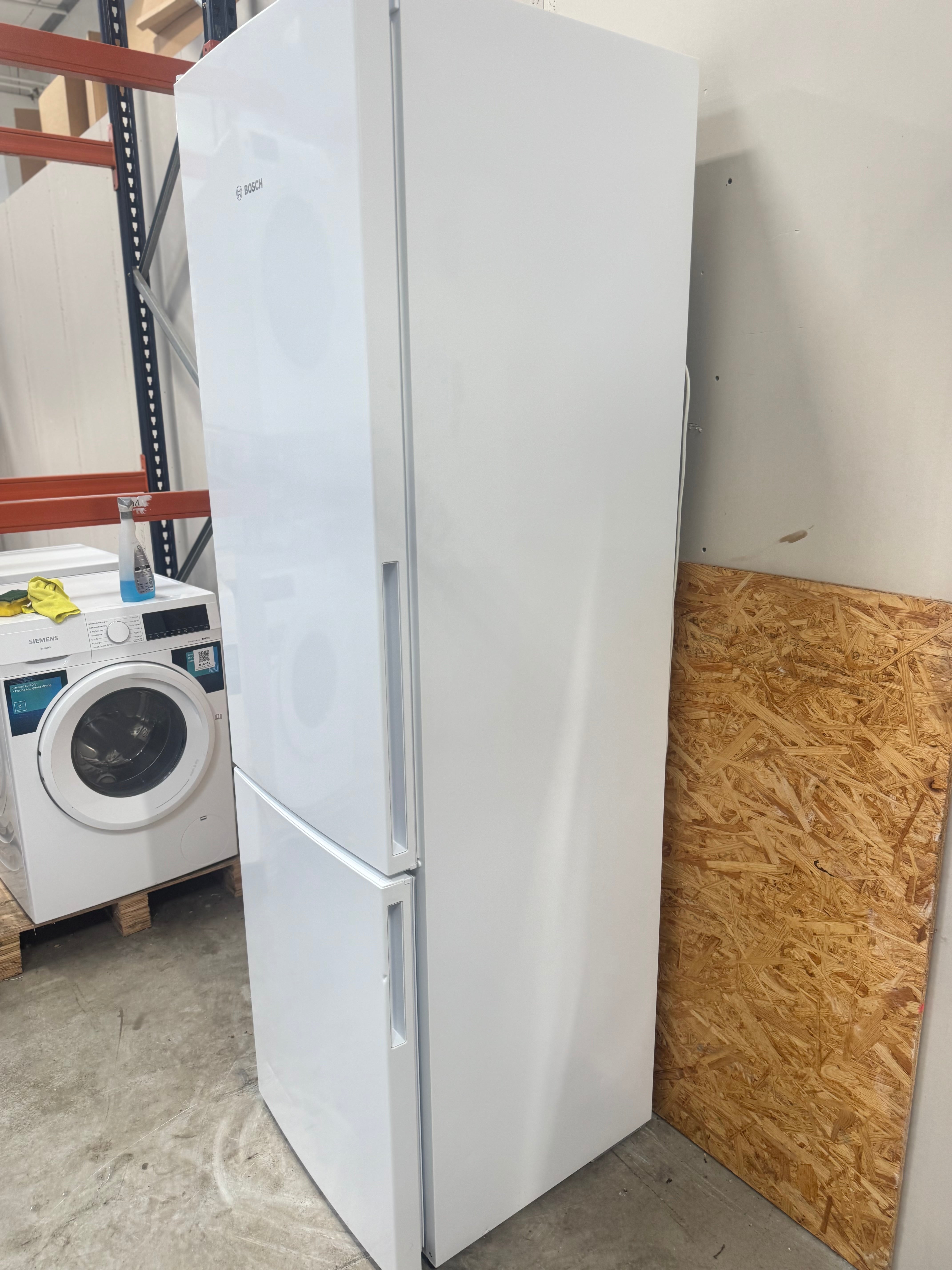 Bosch køle/fryseskab KGV39VWEA - D16692