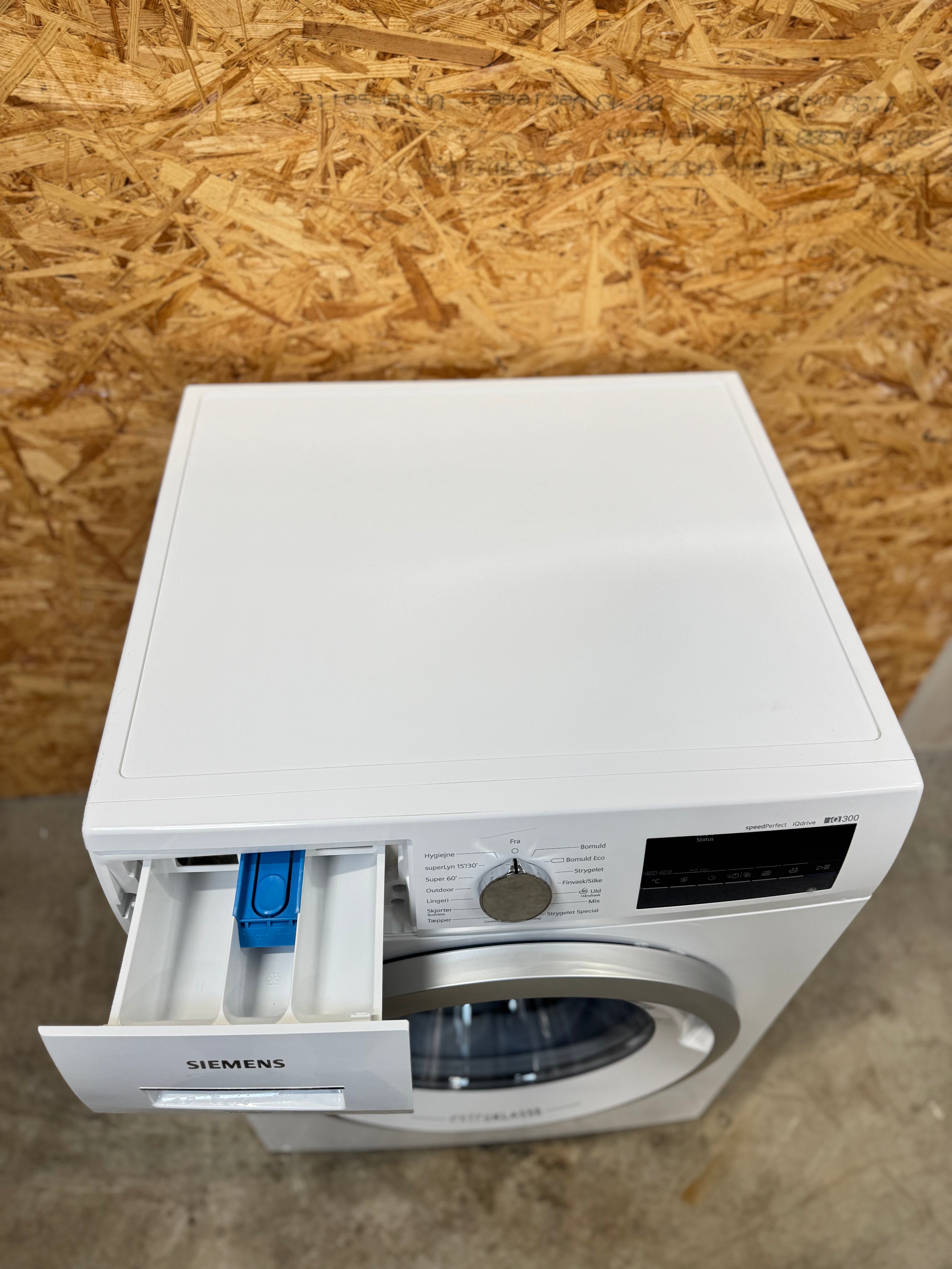 Siemens iQ300 vaskemaskine WM12N2C7DN - D16549