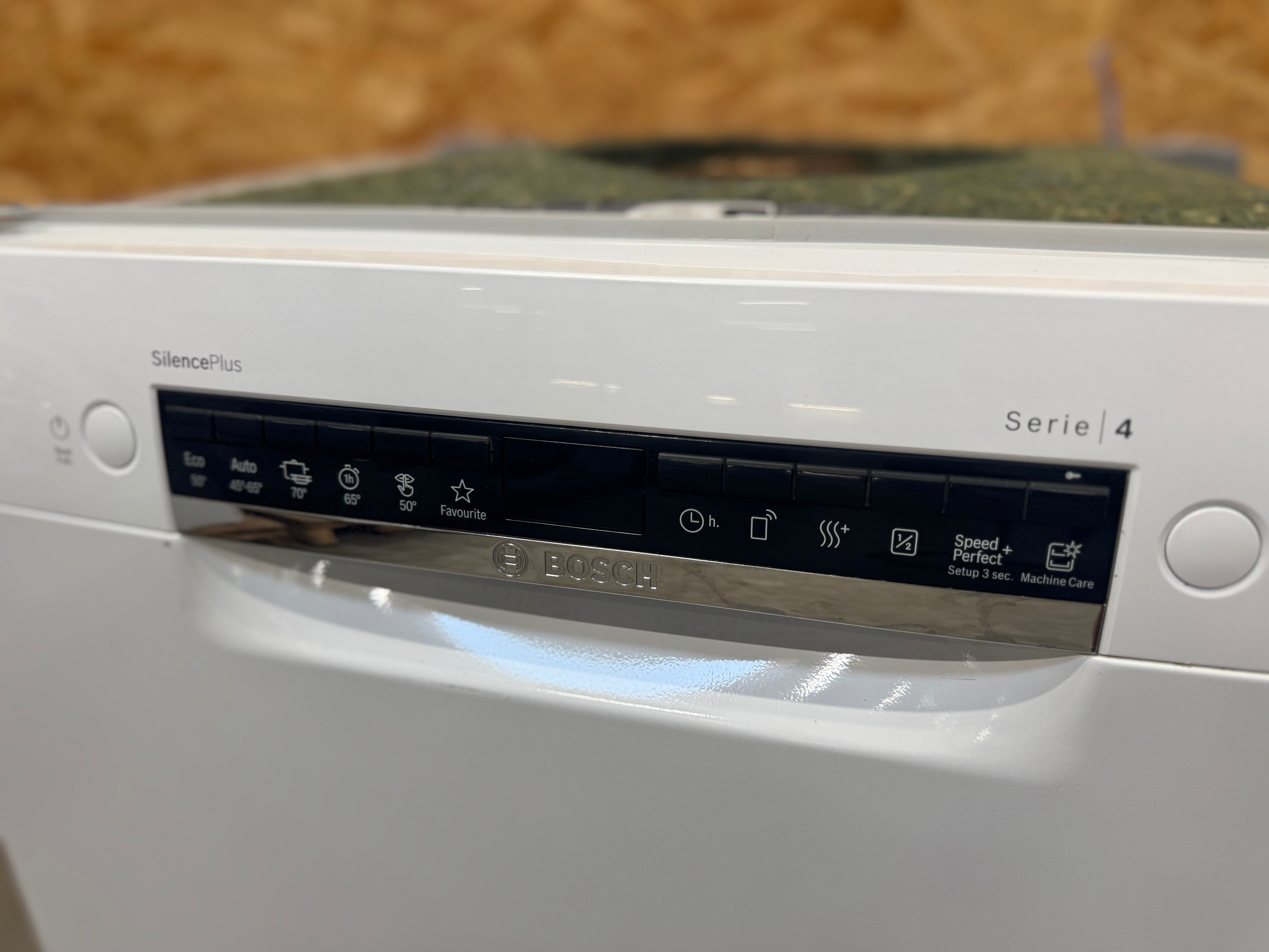 Bosch Series 4 opvaskemaskine SMU4HVW72S - D16062