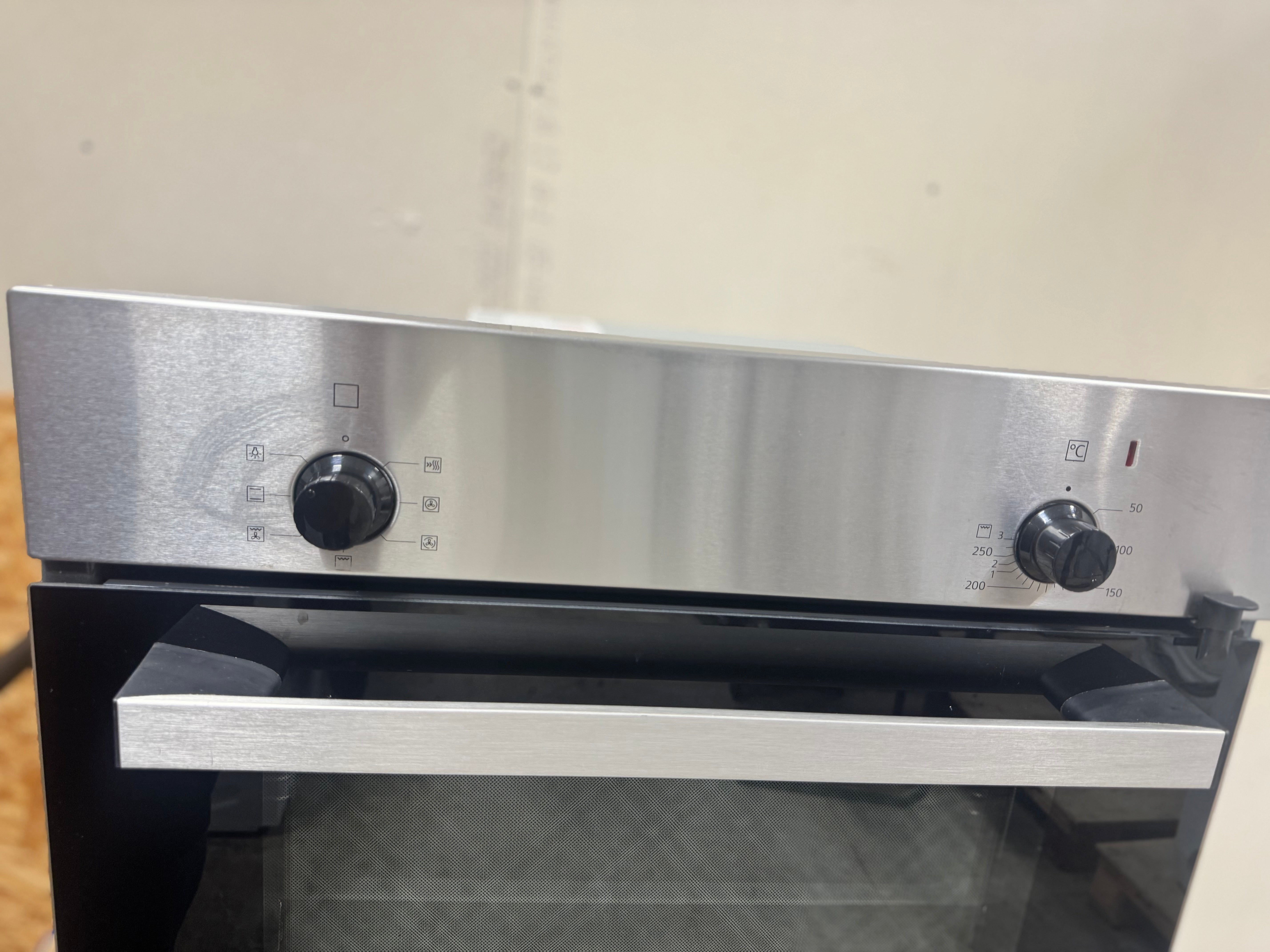 Siemens indbygningsovn HB010FBR0S - D16857