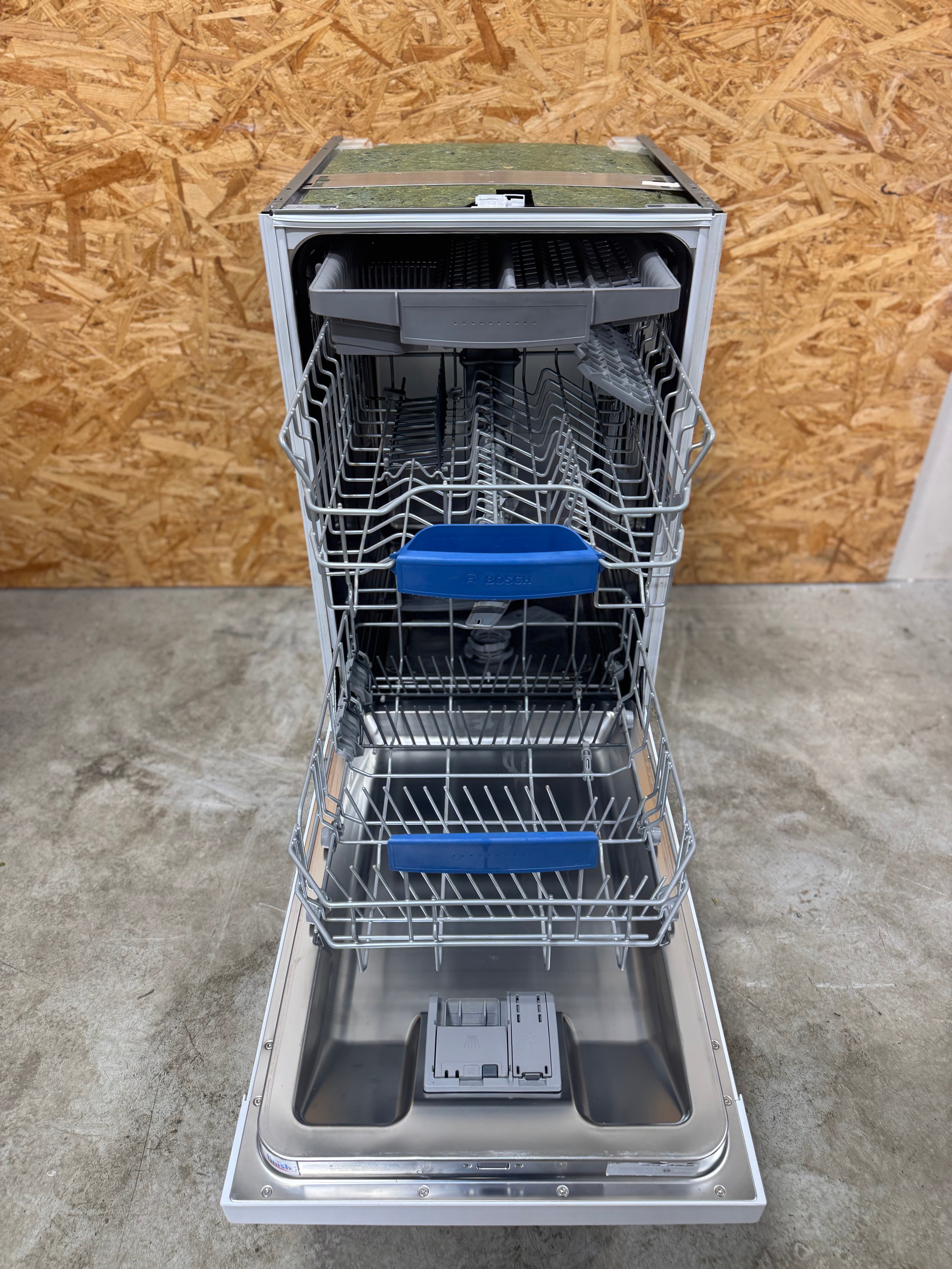 Bosch 45 cm. opvaskemaskine SPU68M02SK - D17136