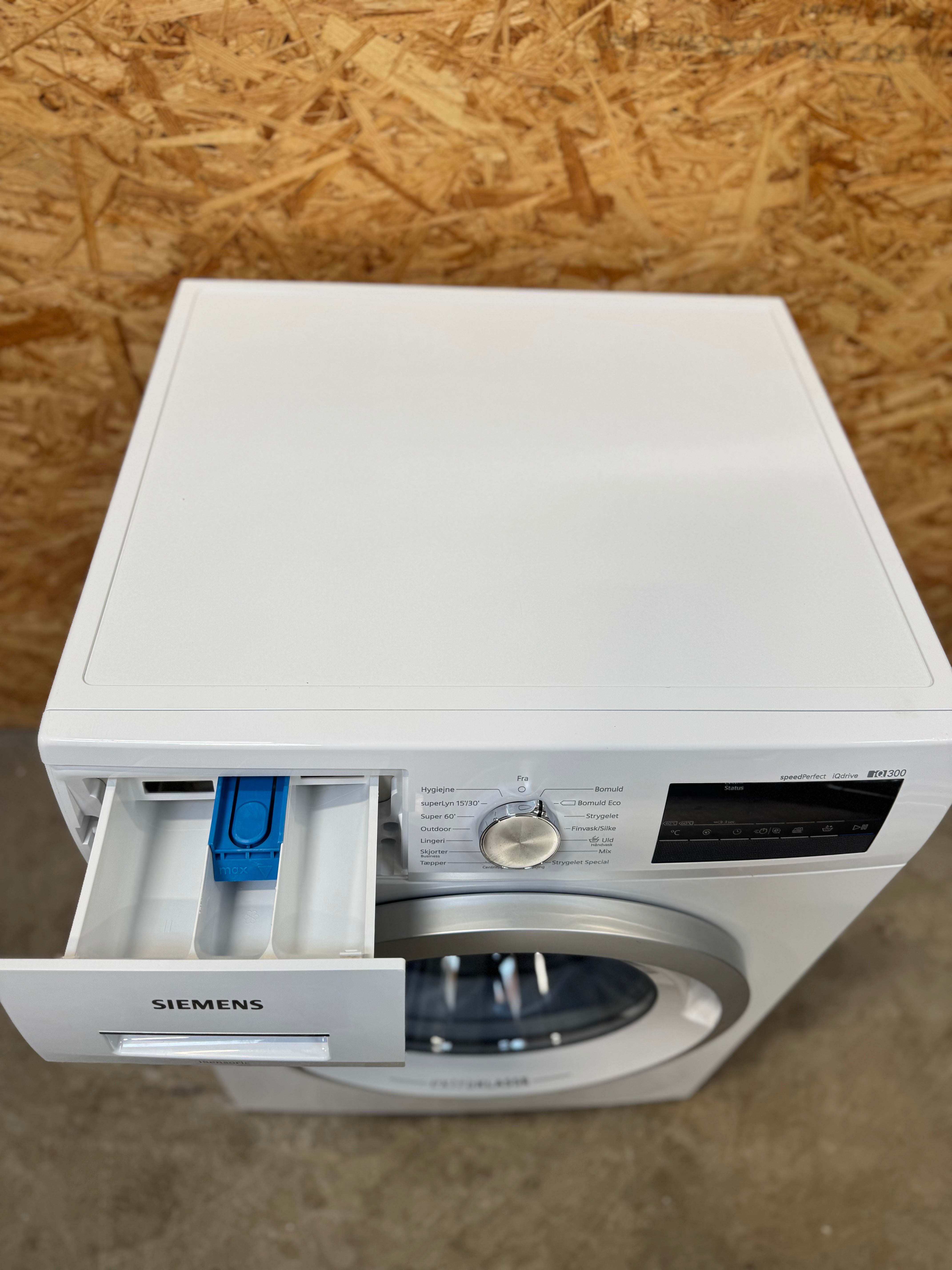 Siemens iQ300 vaskemaskine WM14N207DN - D15244