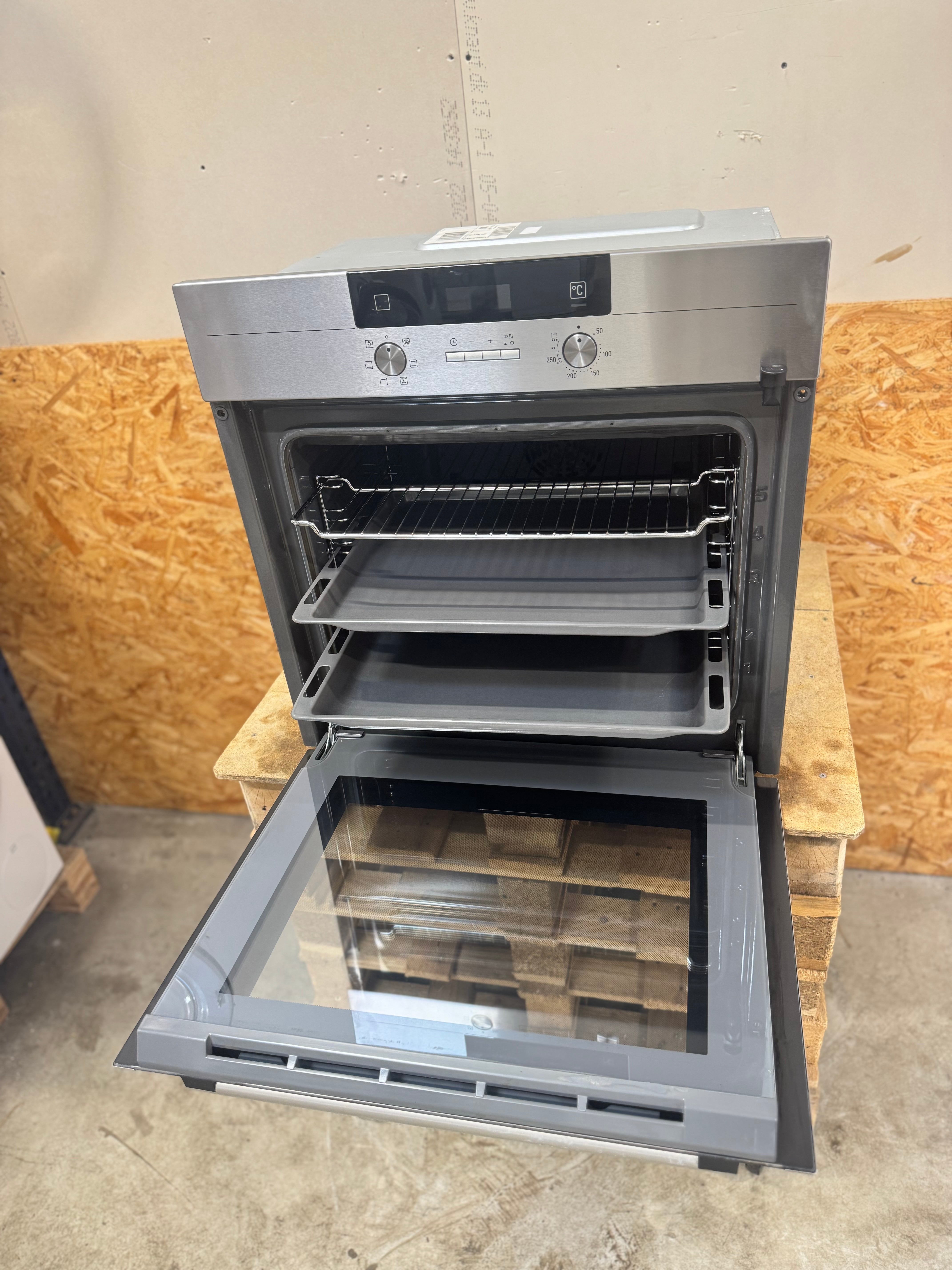 Siemens iQ500 indbygningsovn HB23AB522S - D16419