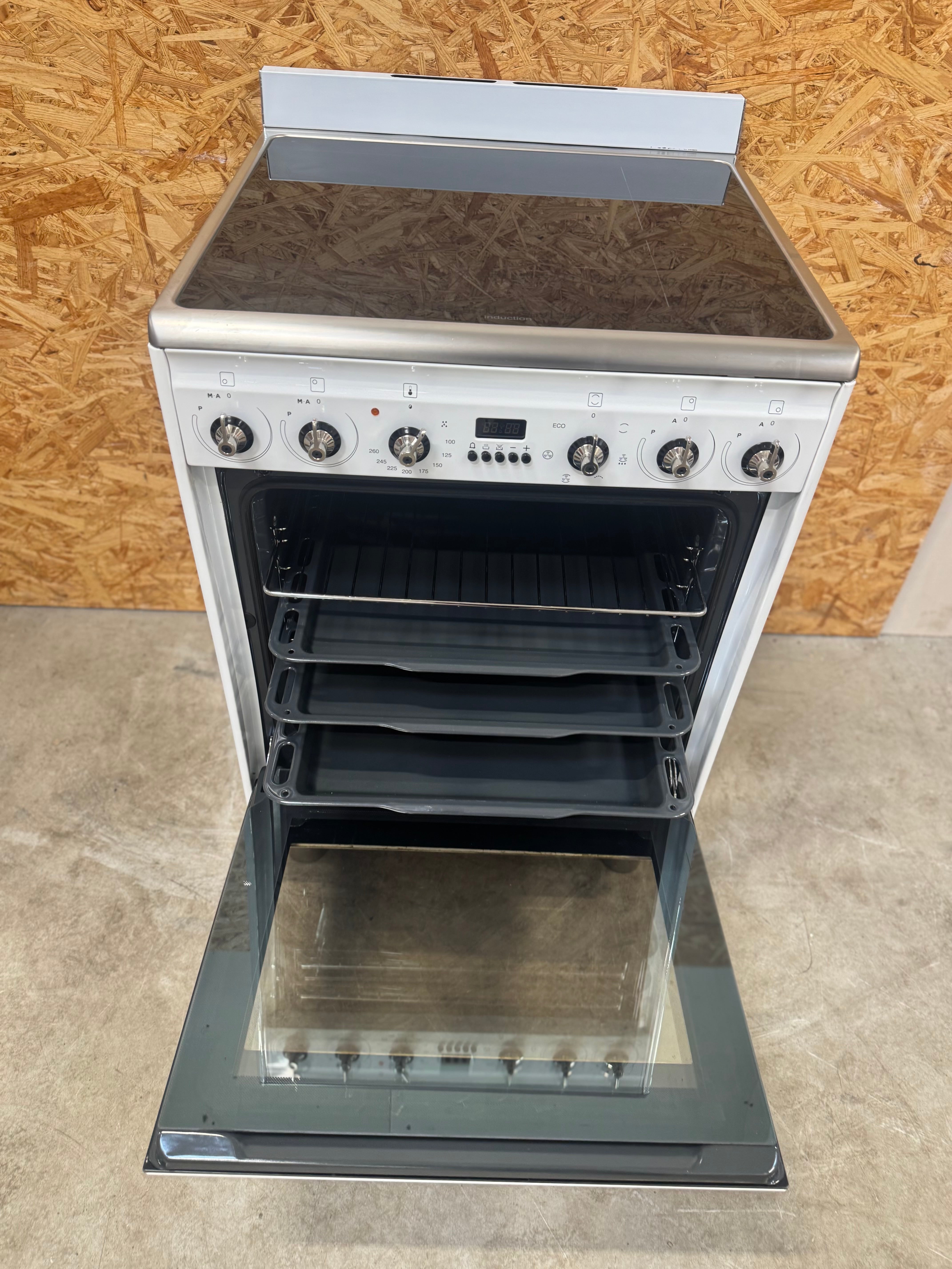 Smeg induktionskomfur SSK60IMB8 - D16637