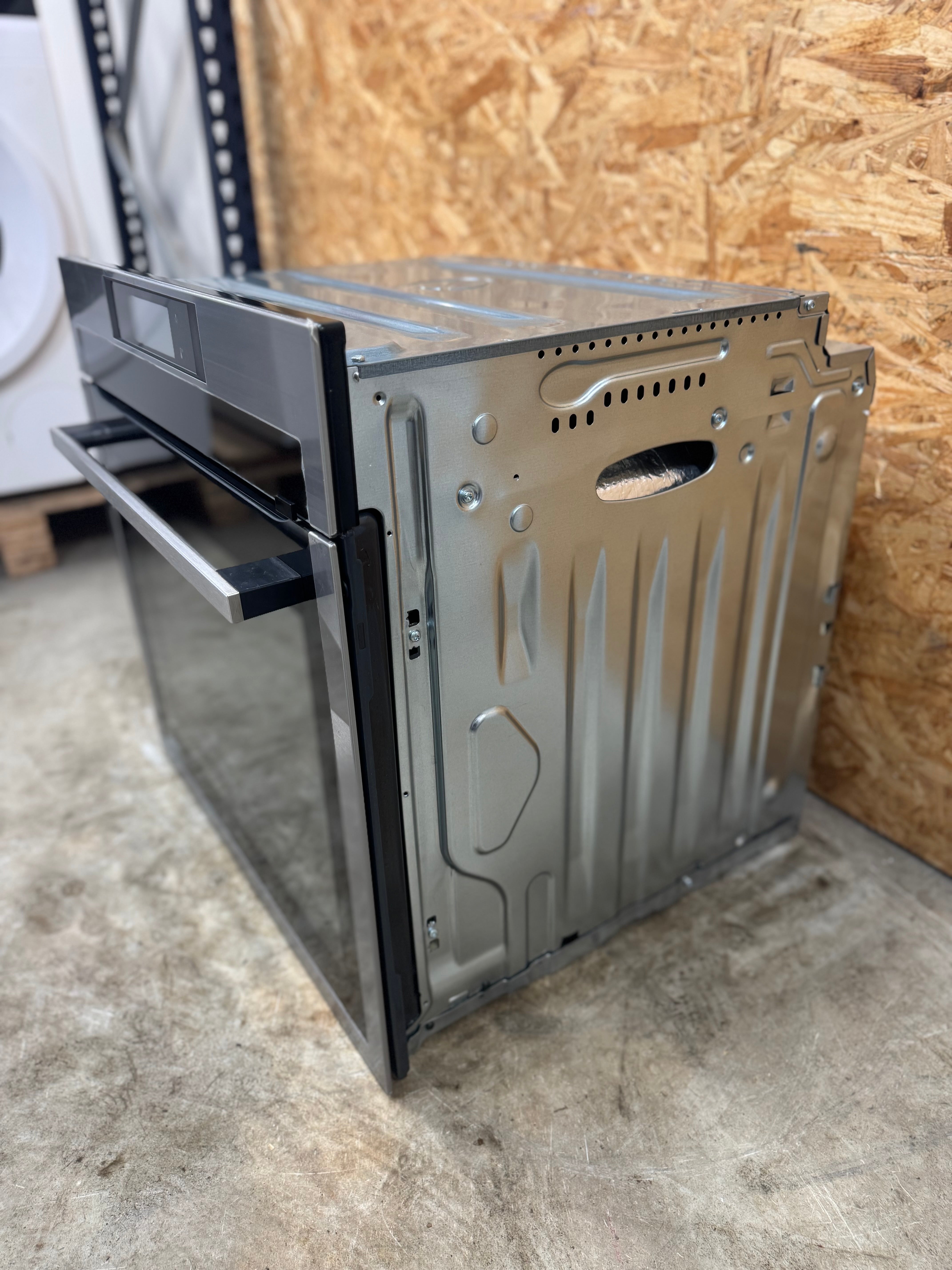 AEG indbygningsovn BFP8002M - D15451