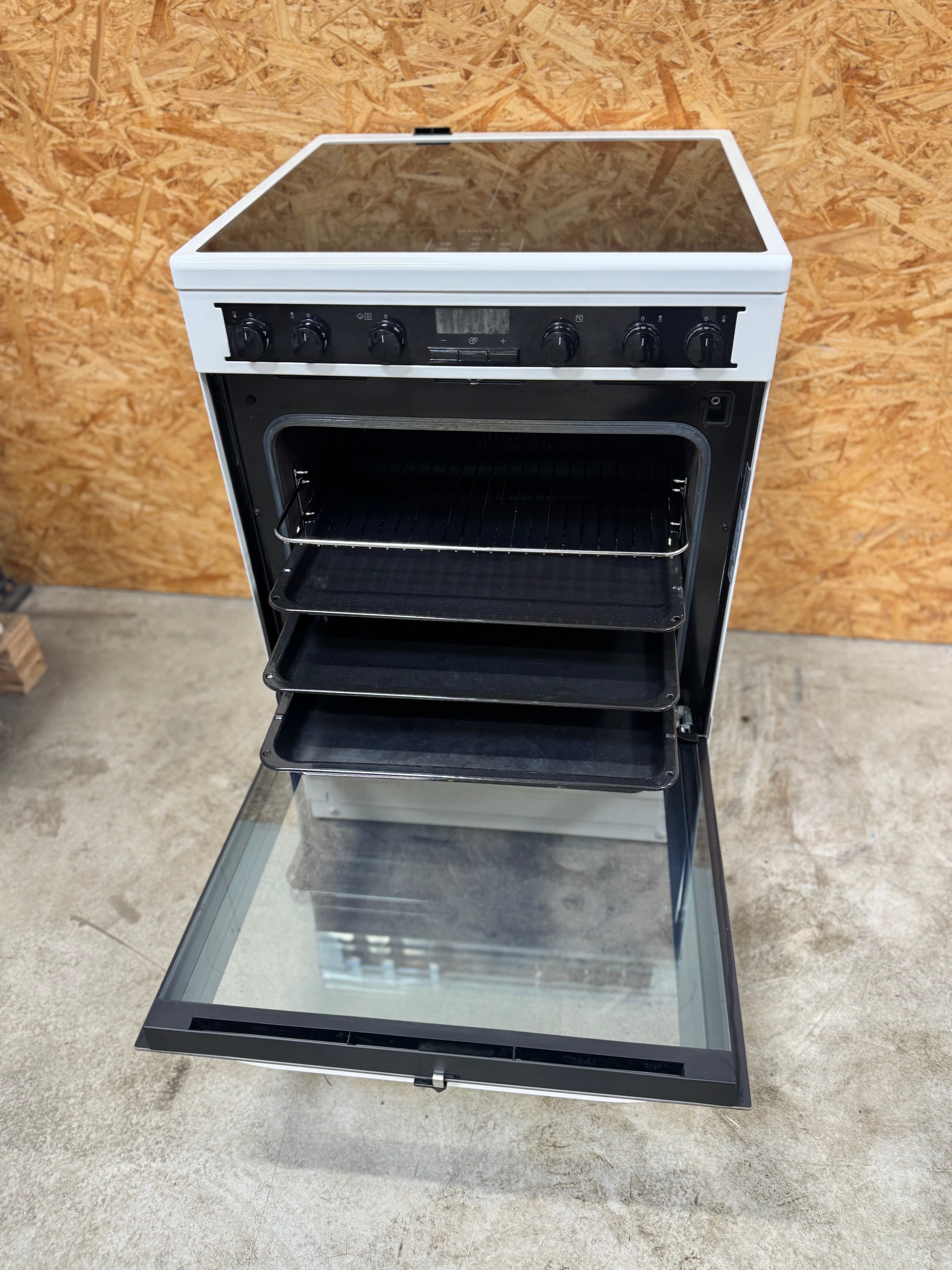 Voss induktionskomfur ELI14340HV - D16517