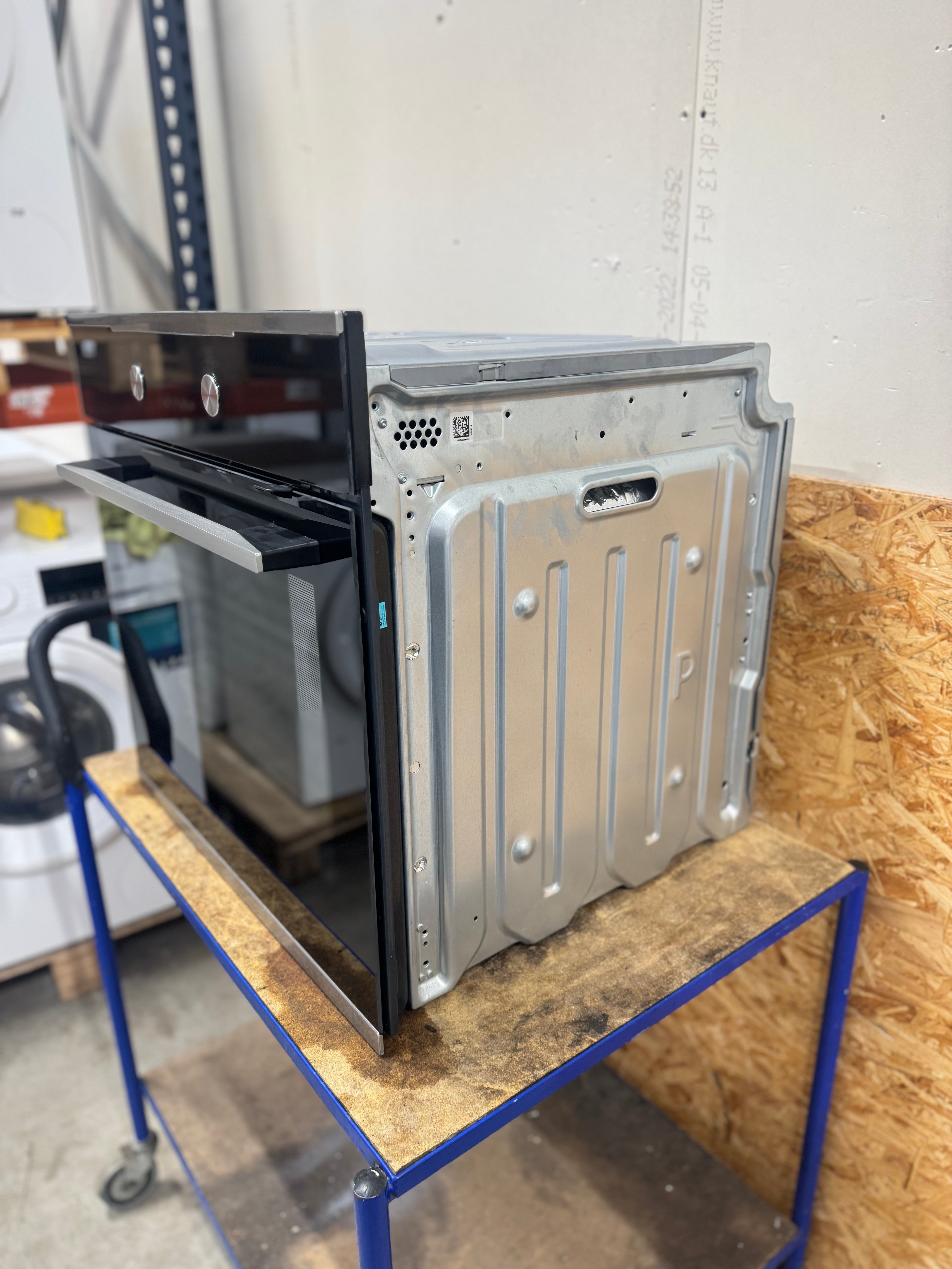 Electrolux indbygningsovn EOK8P0X0 - D16618