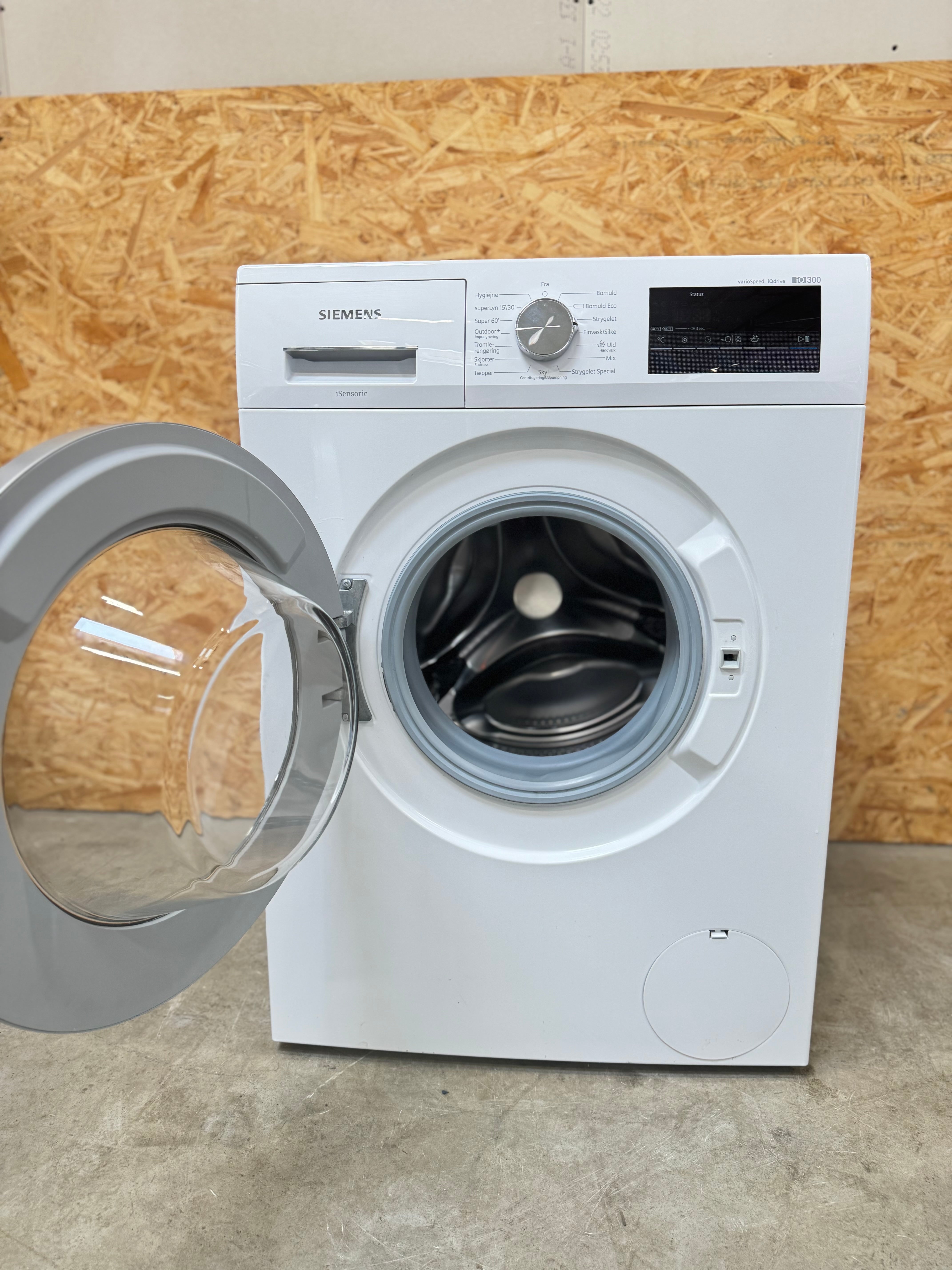 Siemens iQ300 vaskemaskine WM14N1B8DN - D15153