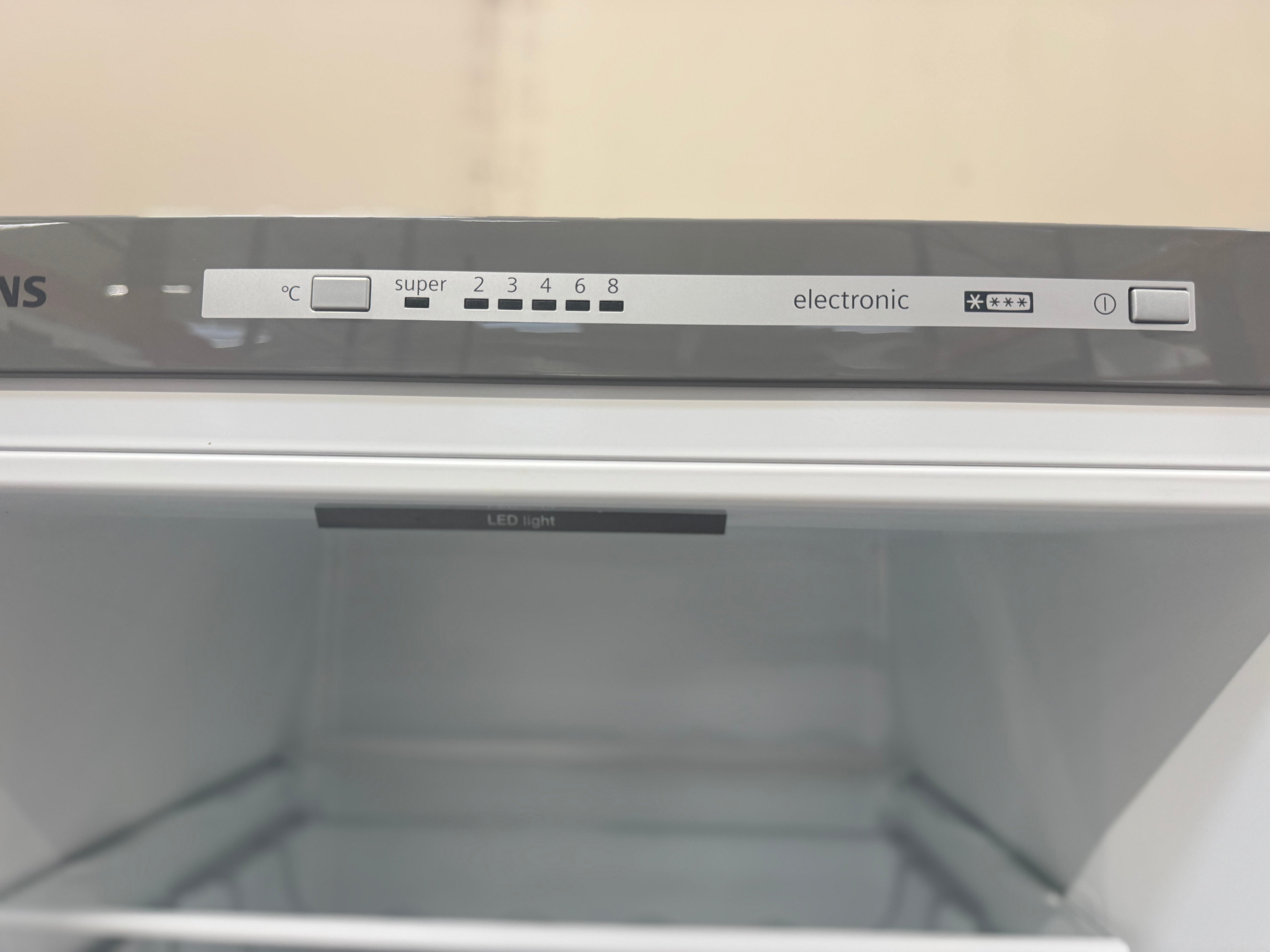 Siemens køle/fryseskab KG36VVI32 - D16522