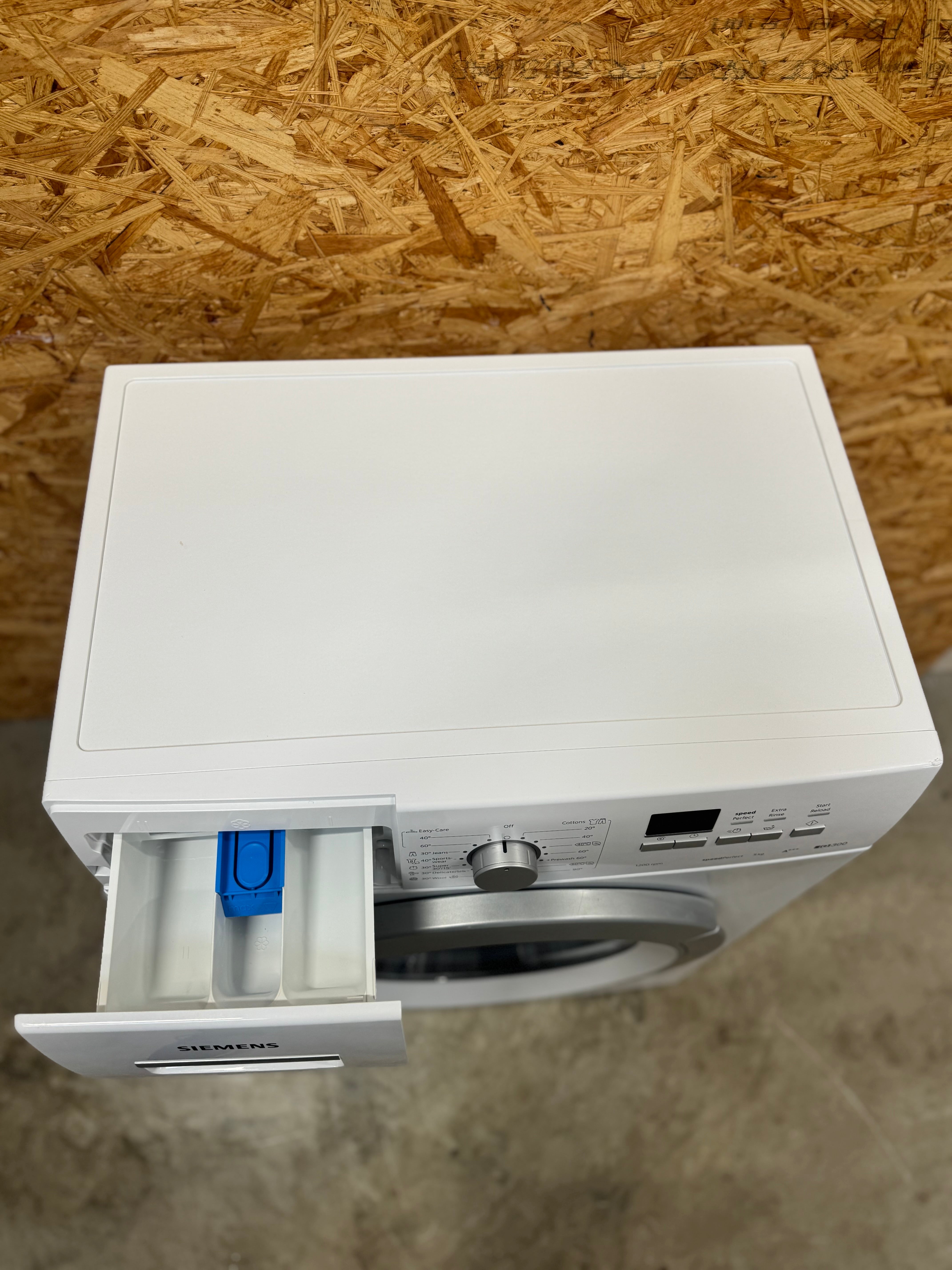 Siemens 40 cm. SlimLine vaskemaskine WS12G160BY - D17047