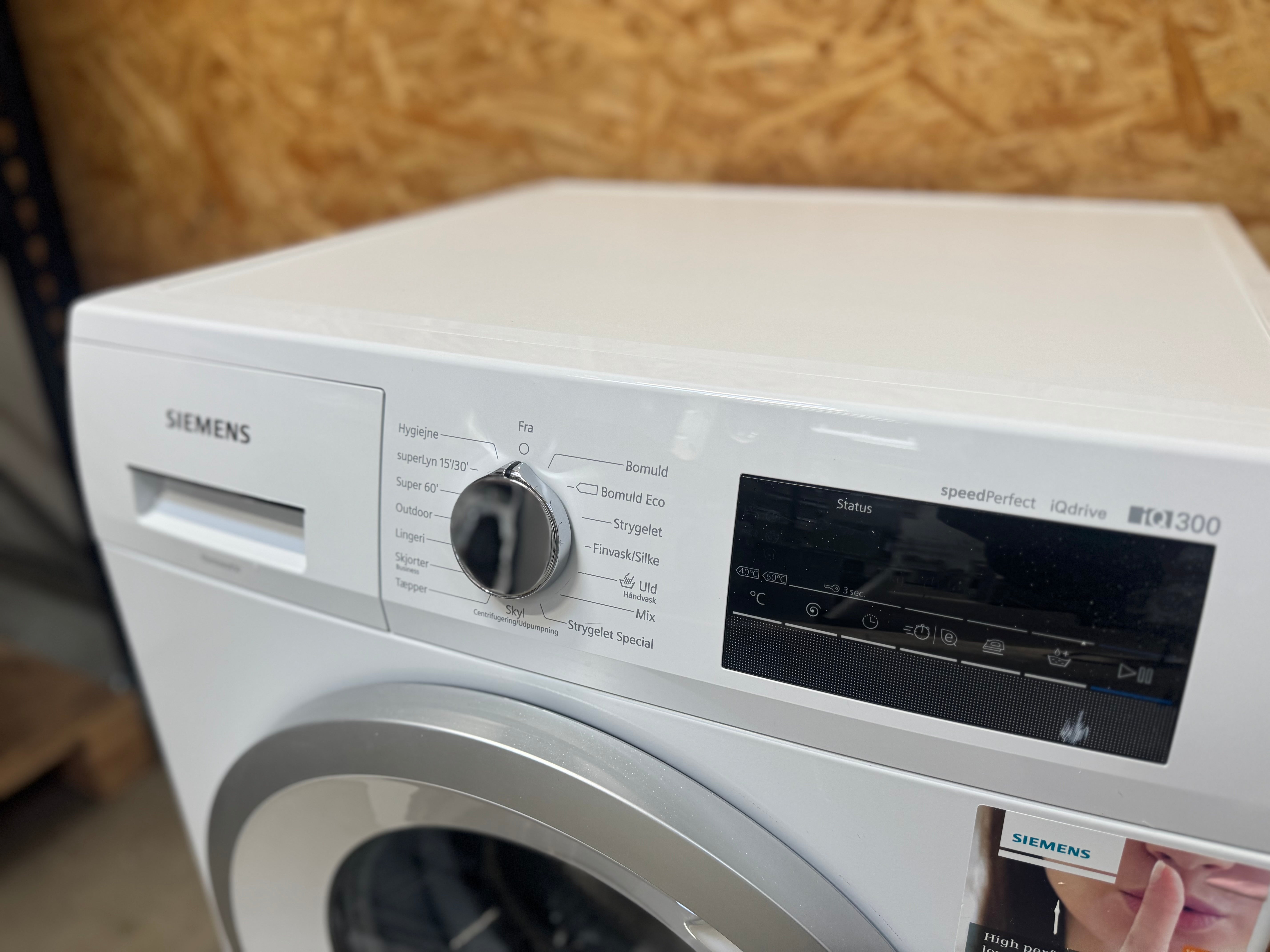 Siemens iQ300 vaskemaskine WM14N207DN - D14695