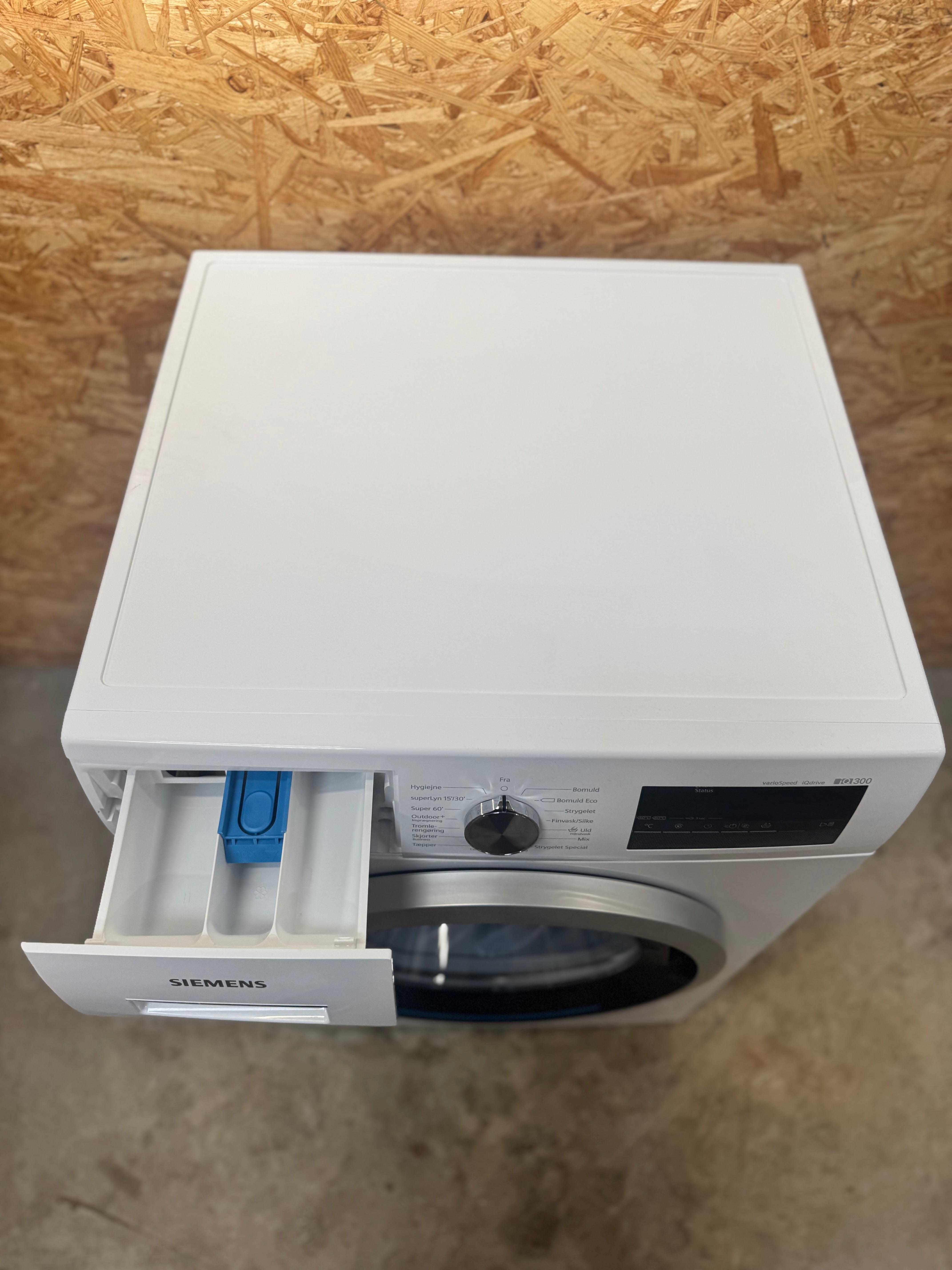 Siemens iQ300 vaskemaskine WM14N1B8DN - D16159