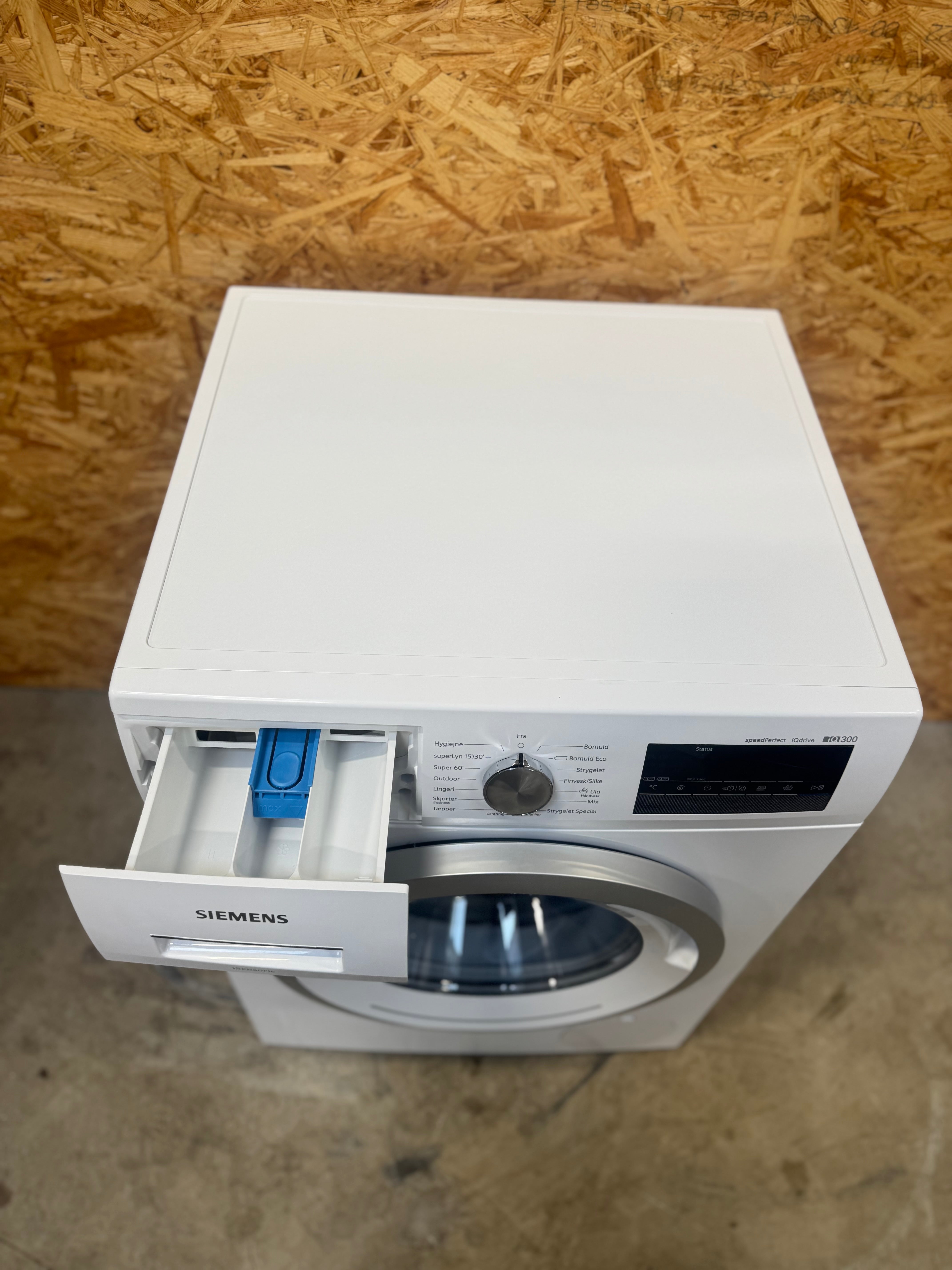 Siemens iQ300 vaskemaskine WM14N0L7DN - D16007
