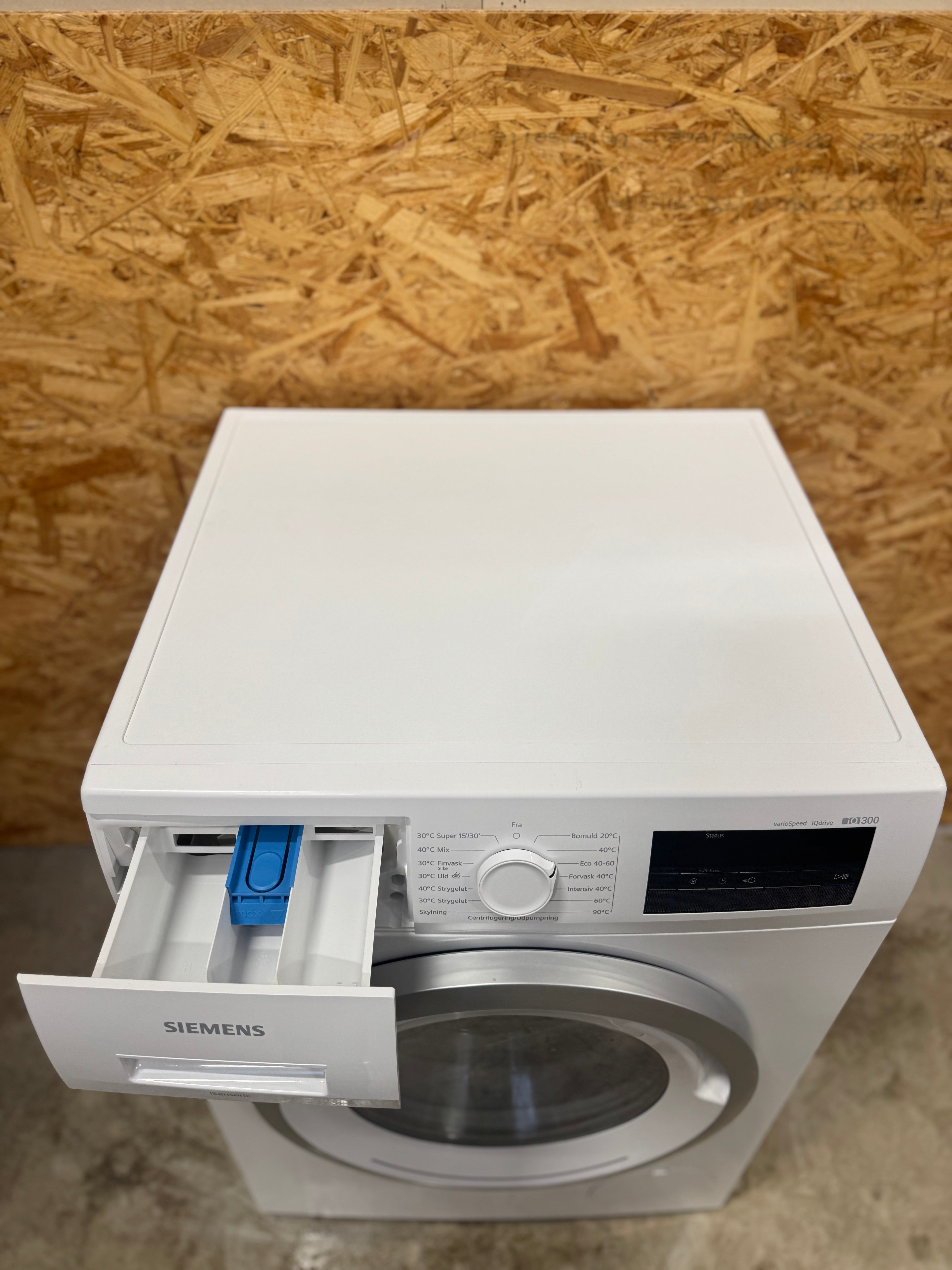 Siemens iQ300 vaskemaskine WM14N0L3DN - D17353