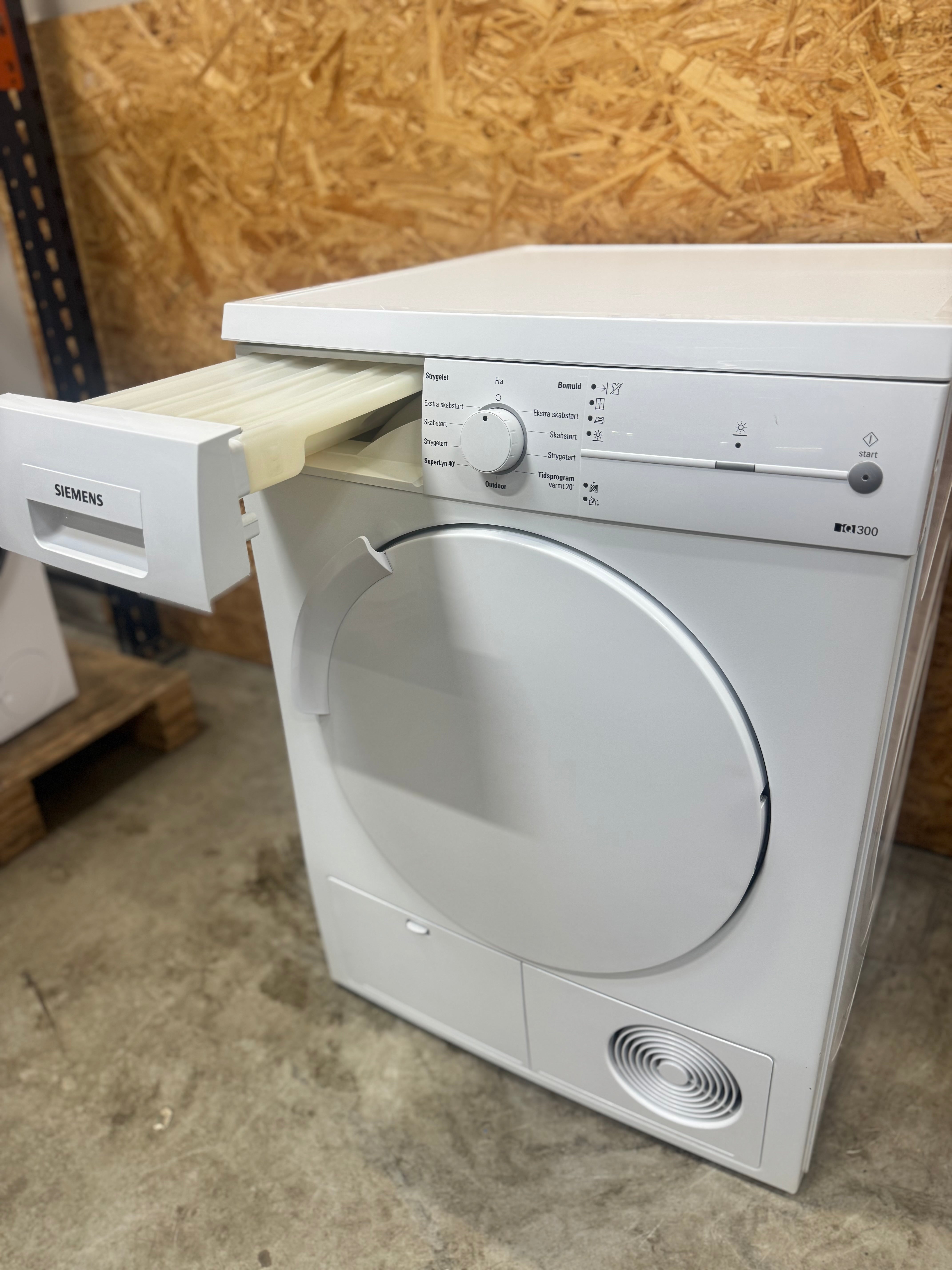 Siemens tørretumbler WT44E103DN - D18008