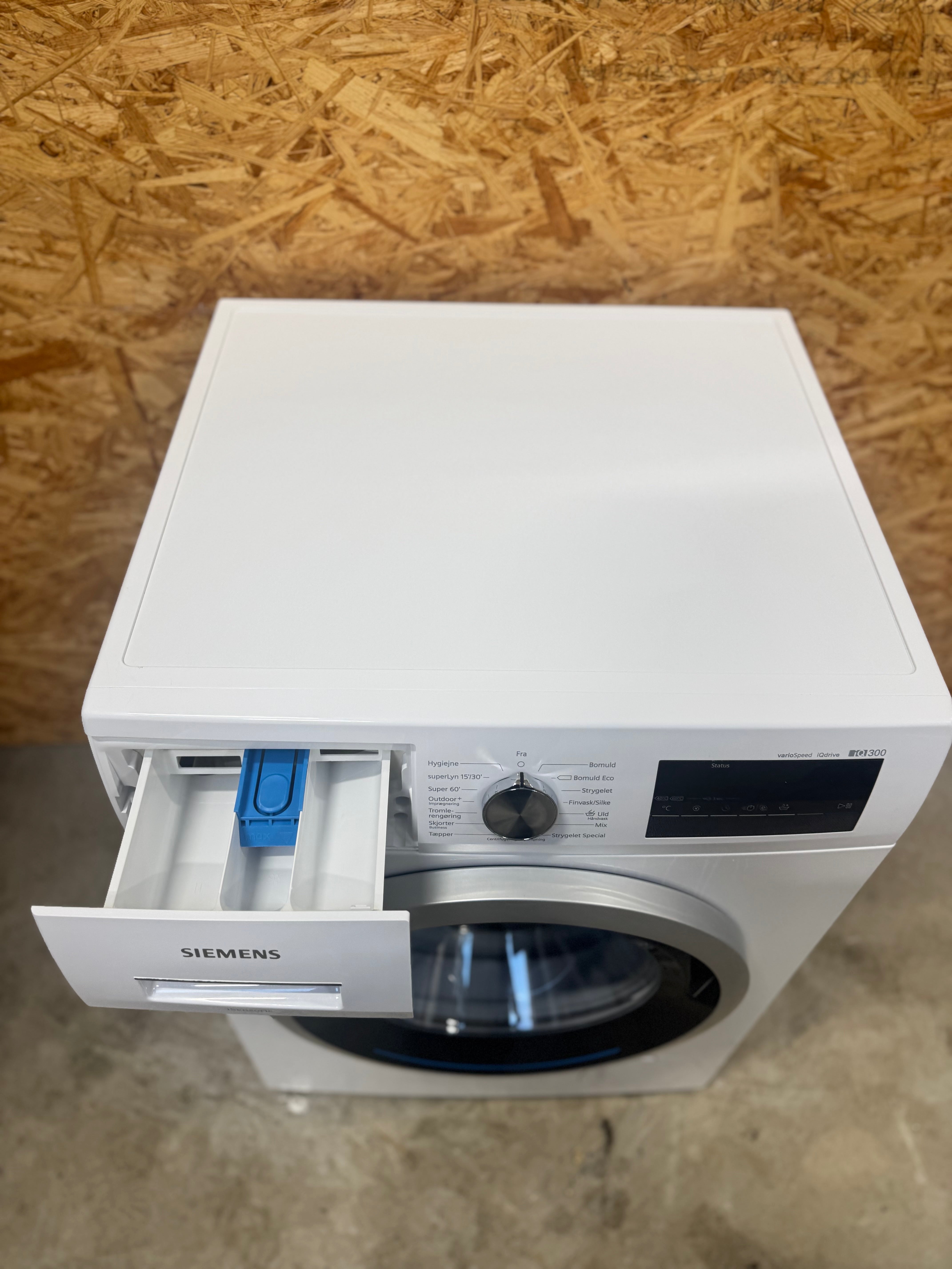 Siemens iQ300 vaskemaskine WM14N1B8DN - D17632