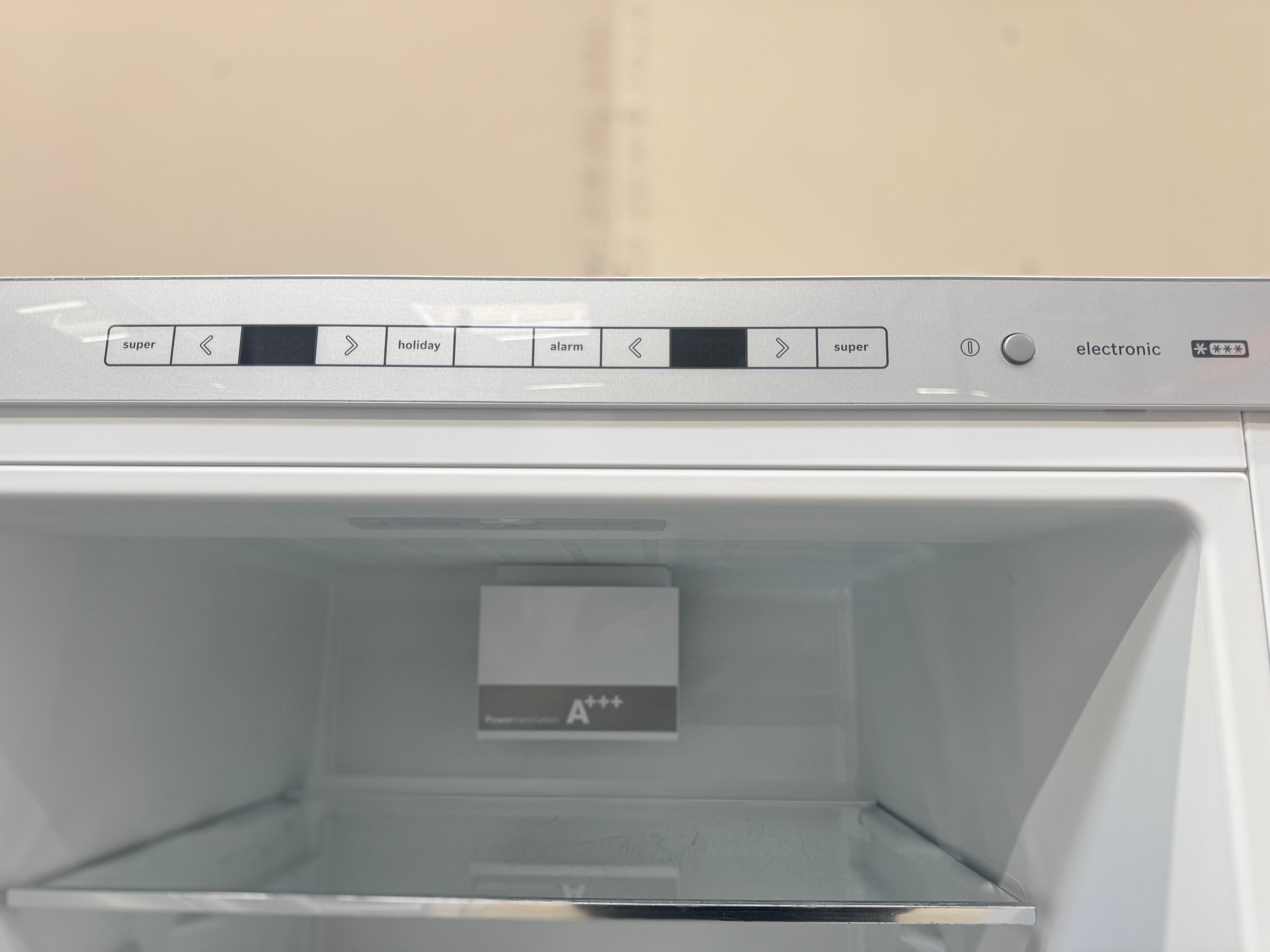 Bosch køle/fryseskab KGE36AW40 - D16206