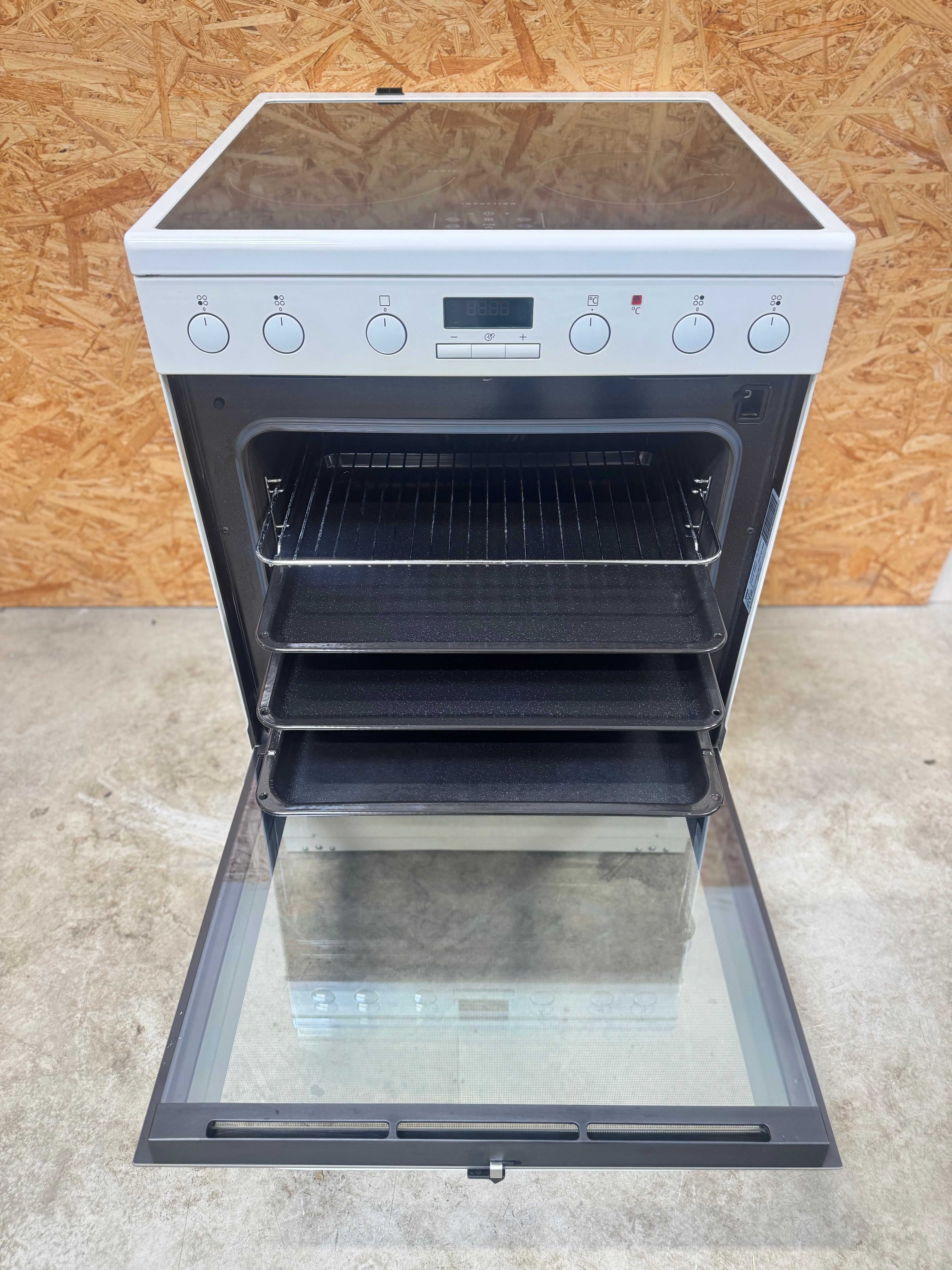 Voss/Electrolux induktionskomfur ELI13320HV - D17989