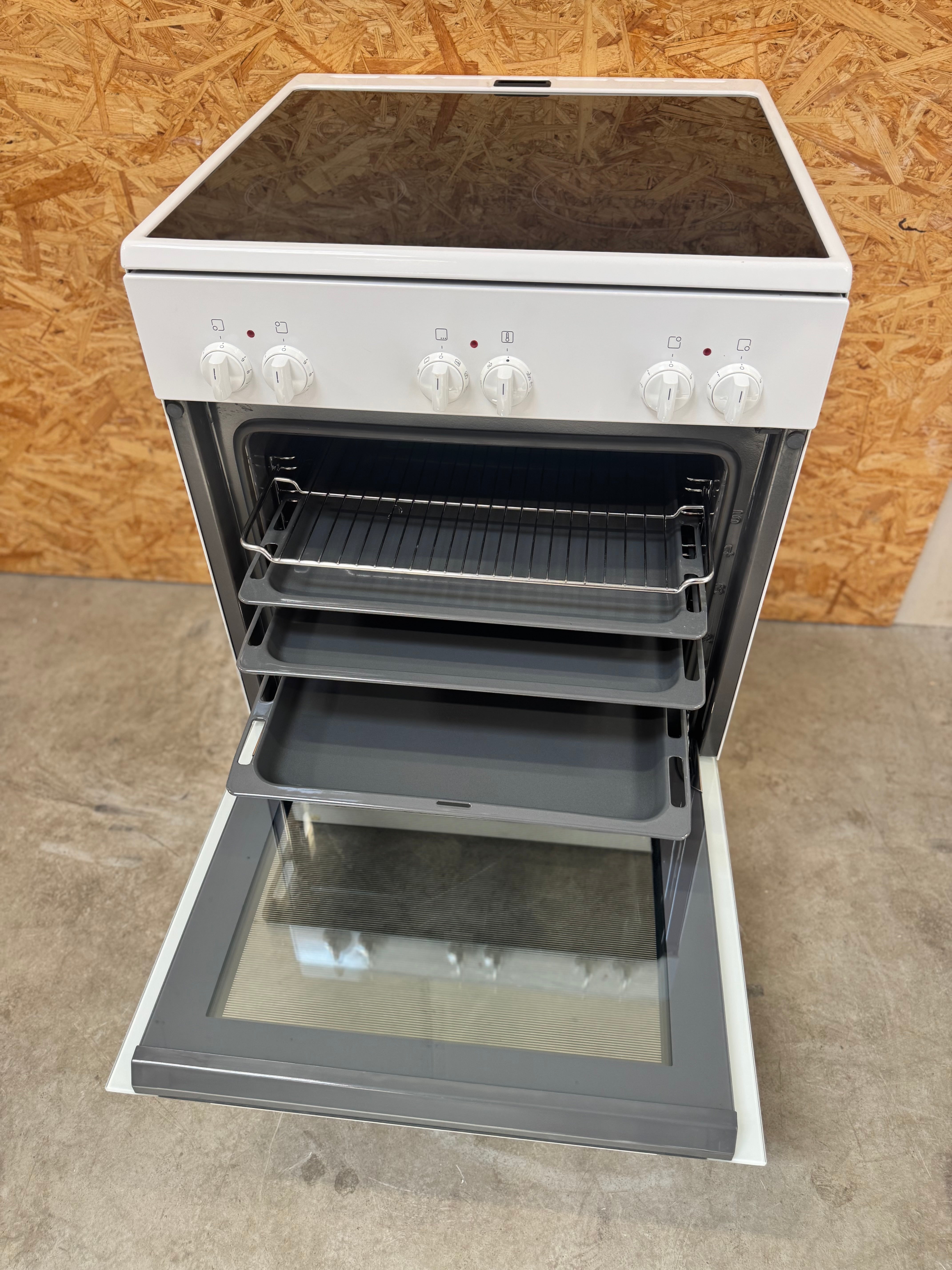 Bosch keramisk komfur HCE722120S - D15740