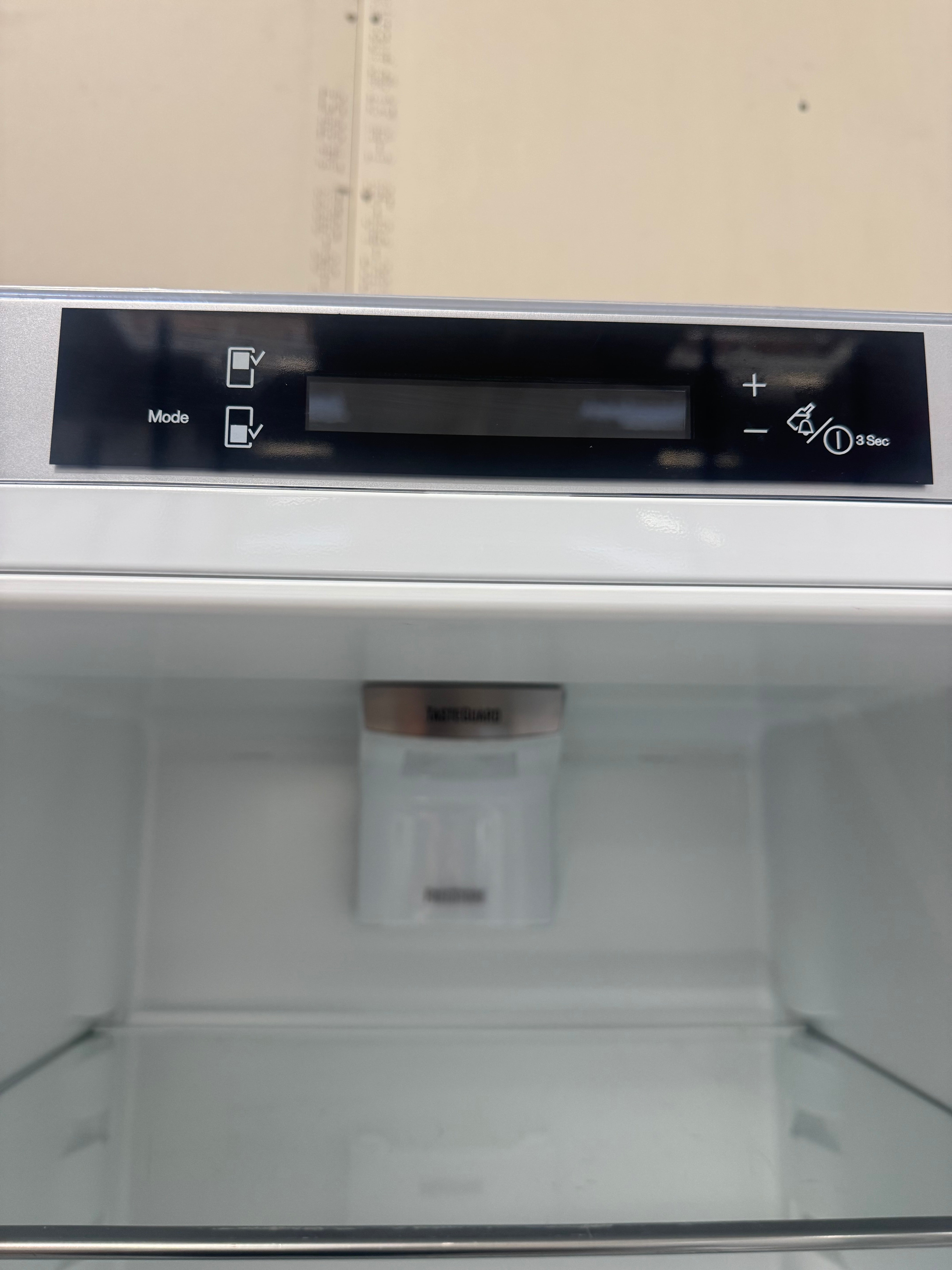 Electrolux køle/fryseskab EN3615MOW - D18365