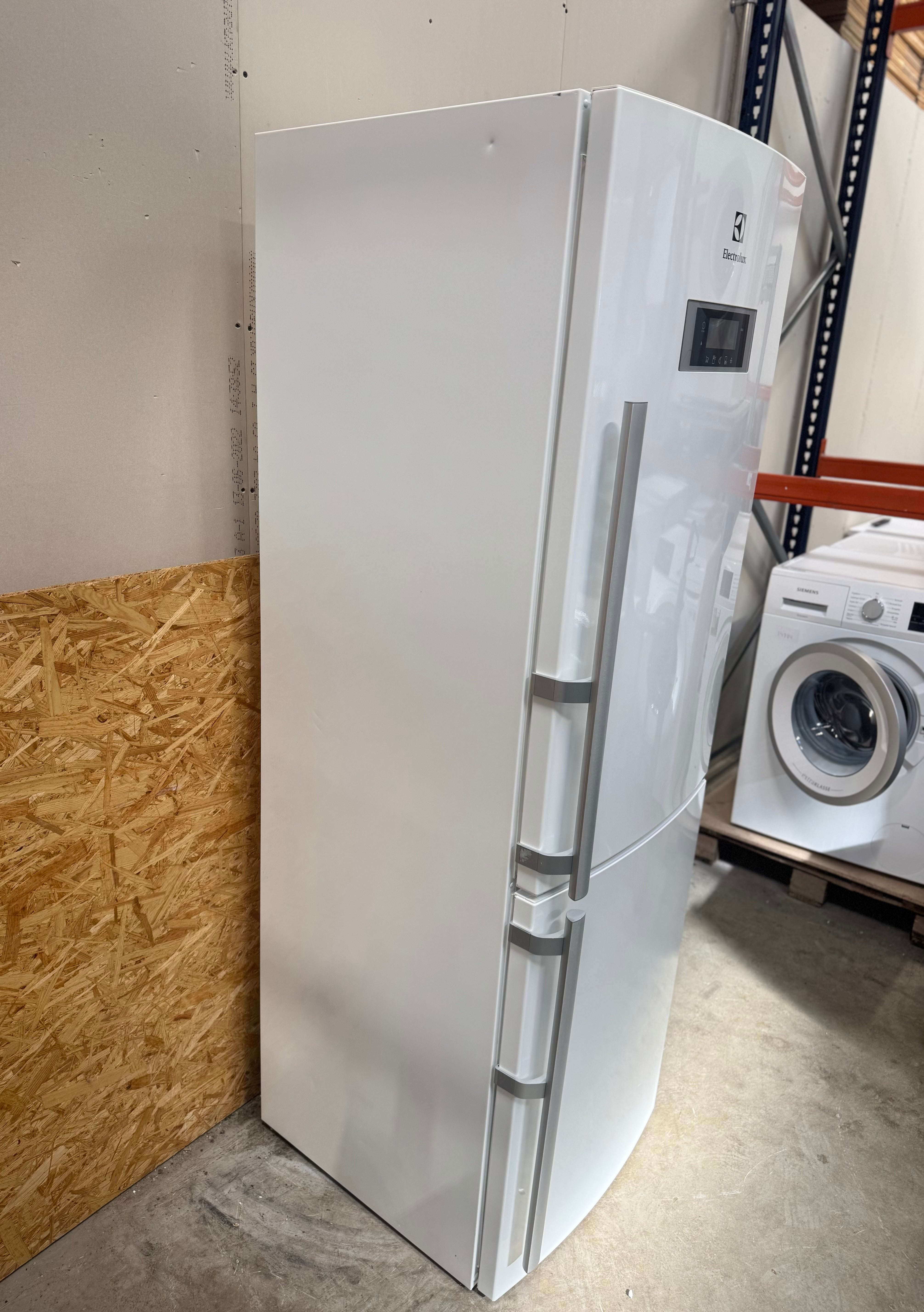 Electrolux køle/fryseskab EN3488MOW - D14972