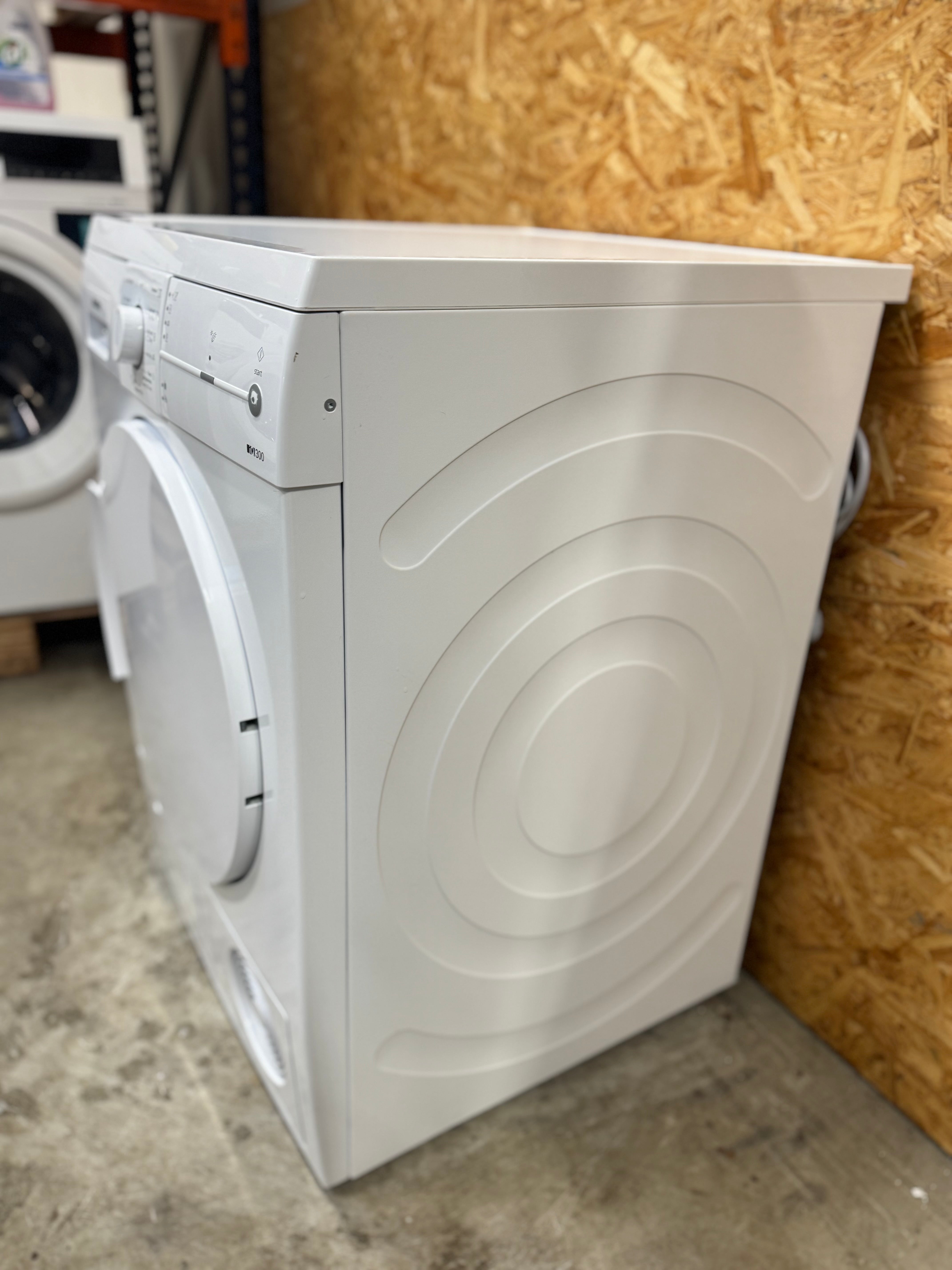 Siemens kondenstørretumbler WT44E1L7DN - D17139