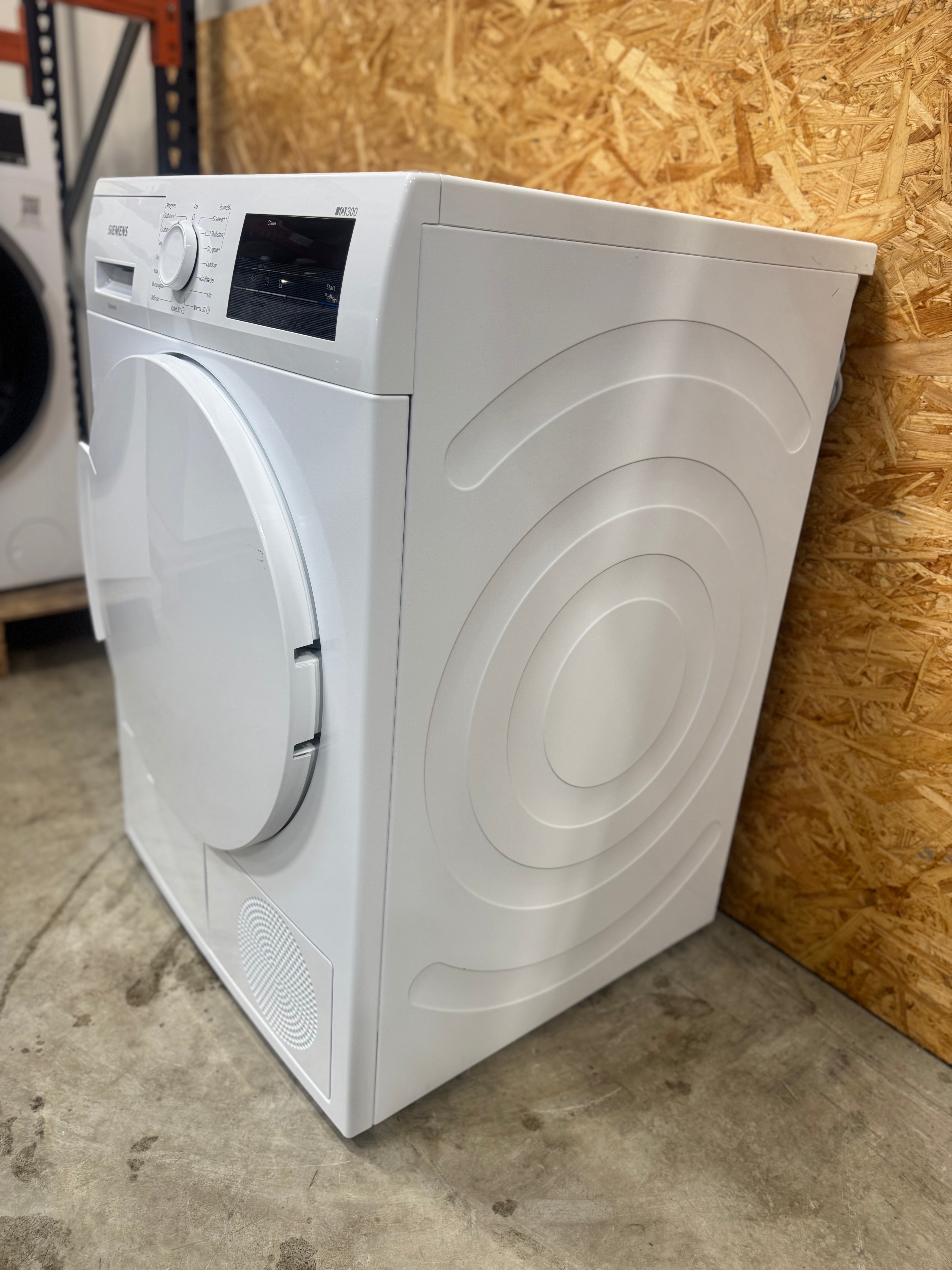 Siemens iQ300 tørretumbler WT43H007DN/04 - D17981