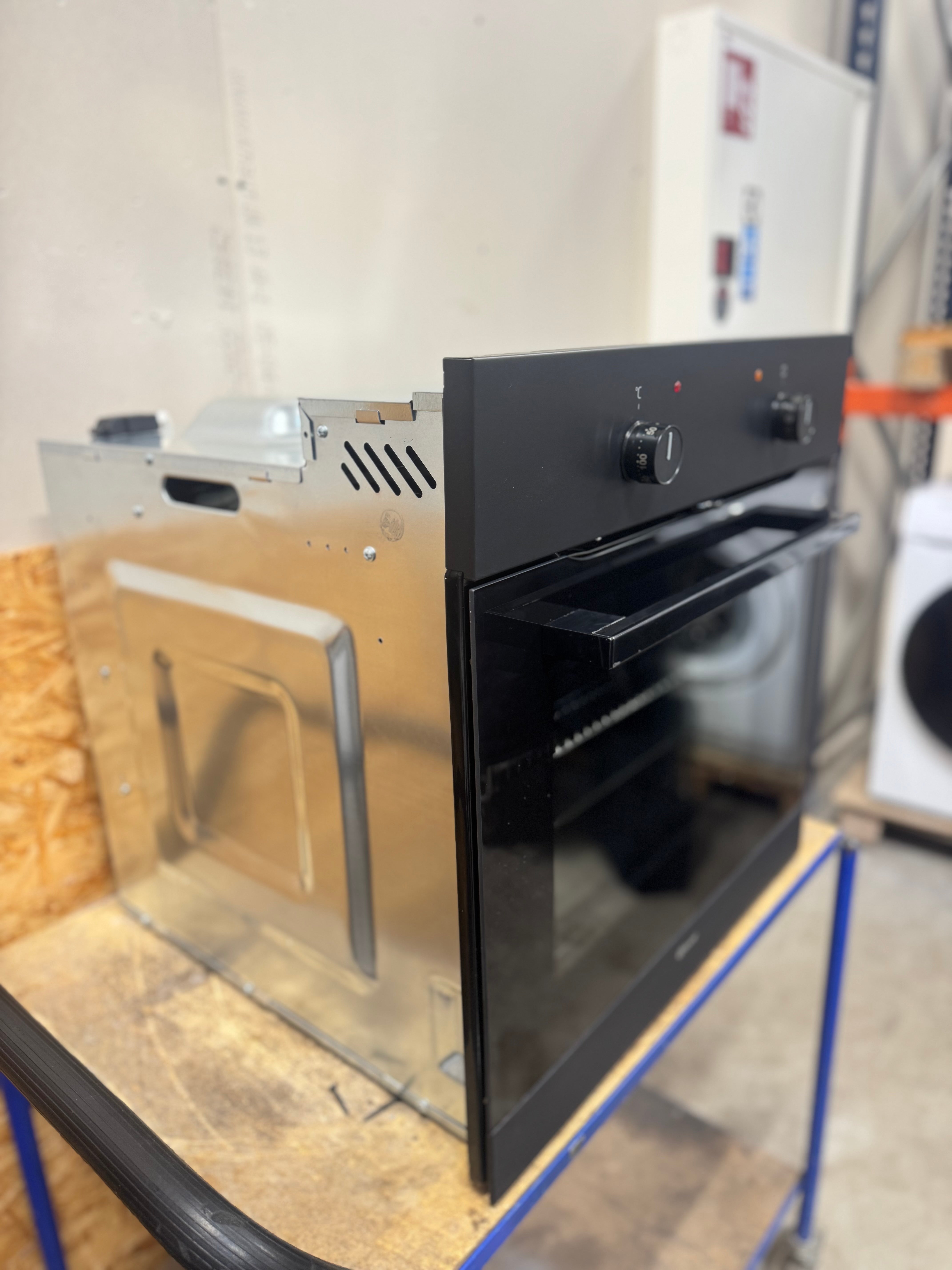 Gram indbygningsovn IO5610-90B - D17827