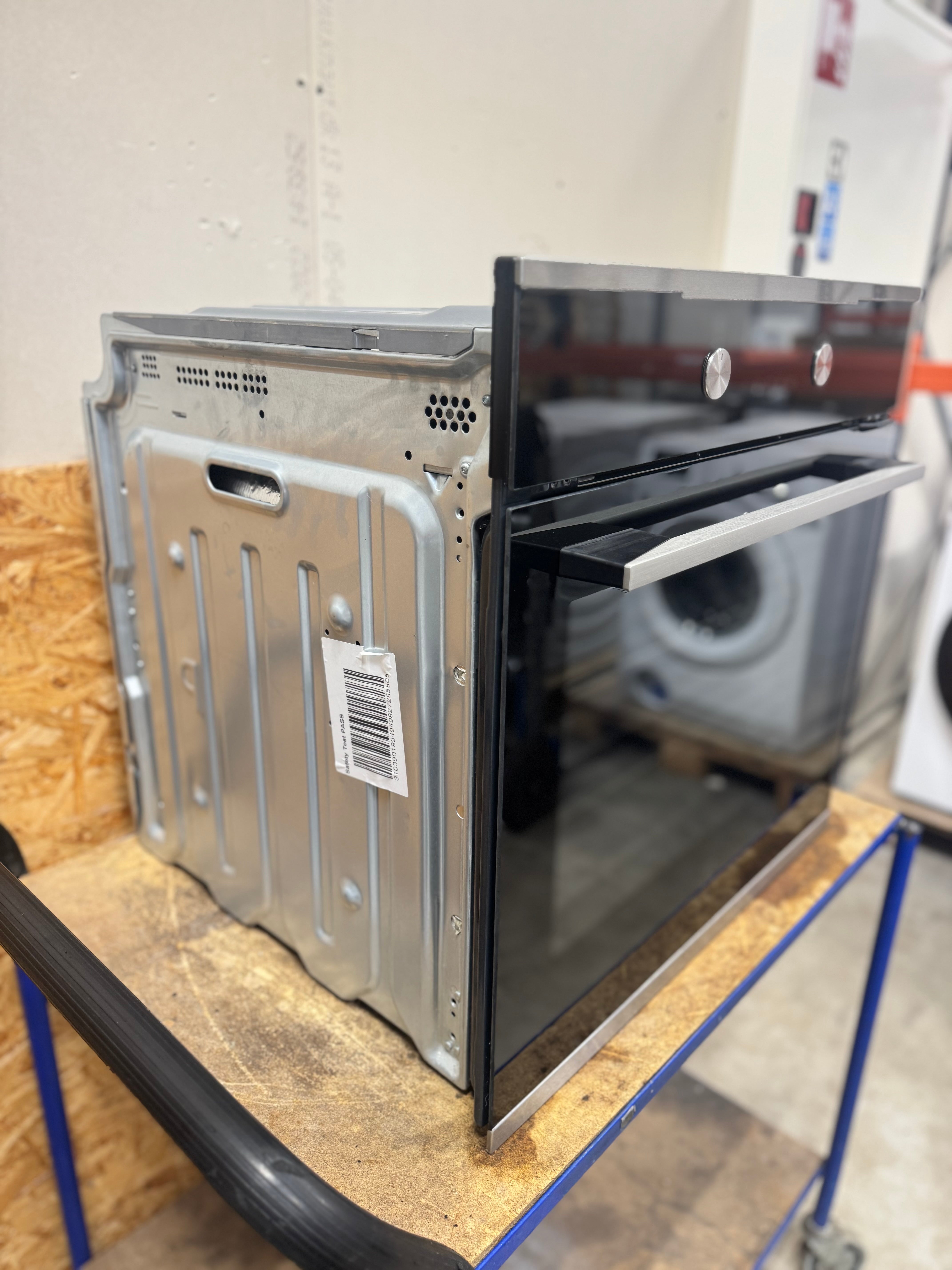 Electrolux indbygningsovn EOK8P0X0 - D16618