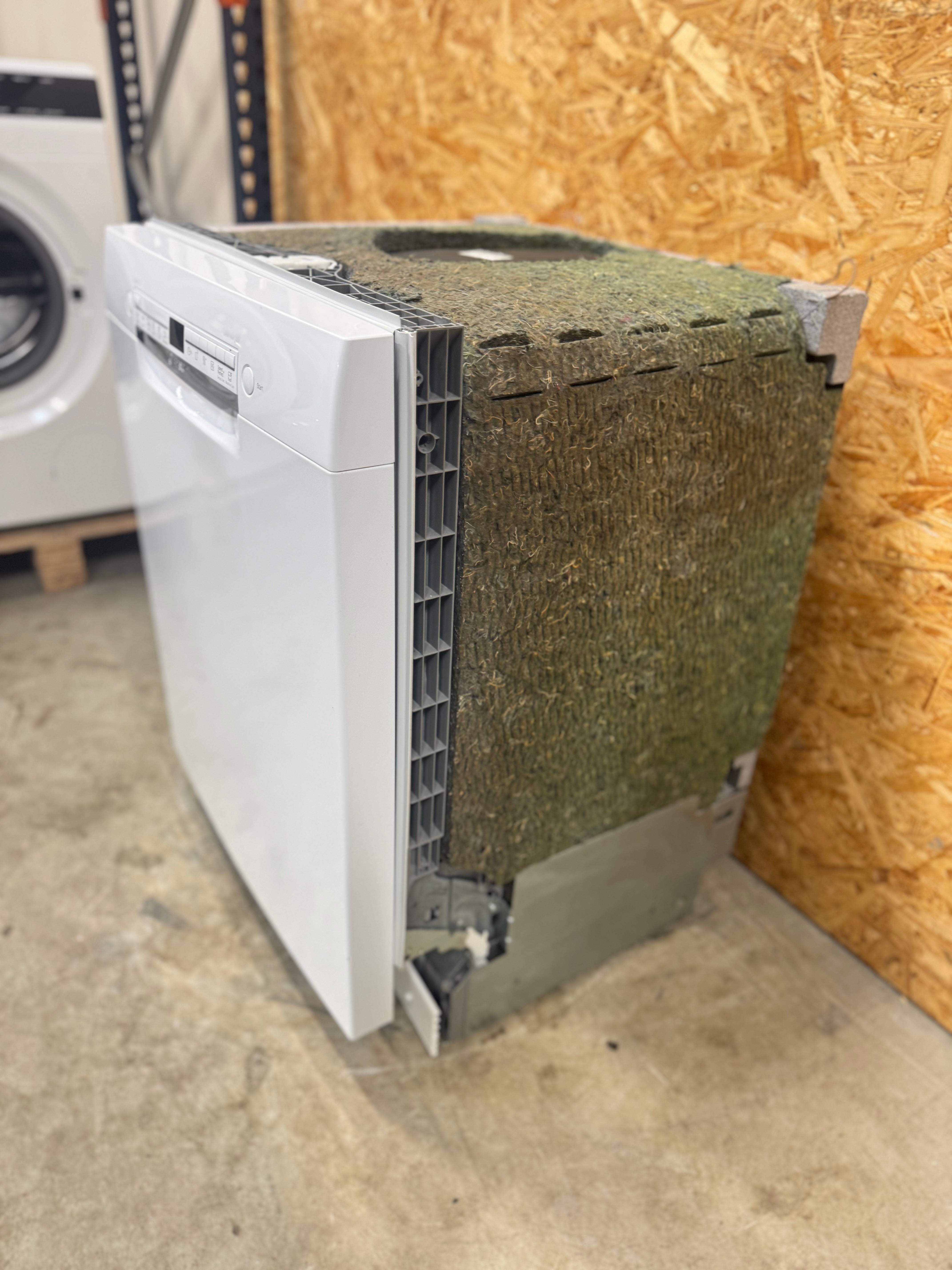 Bosch opvaskemaskine SMU2HVW70S - D16094