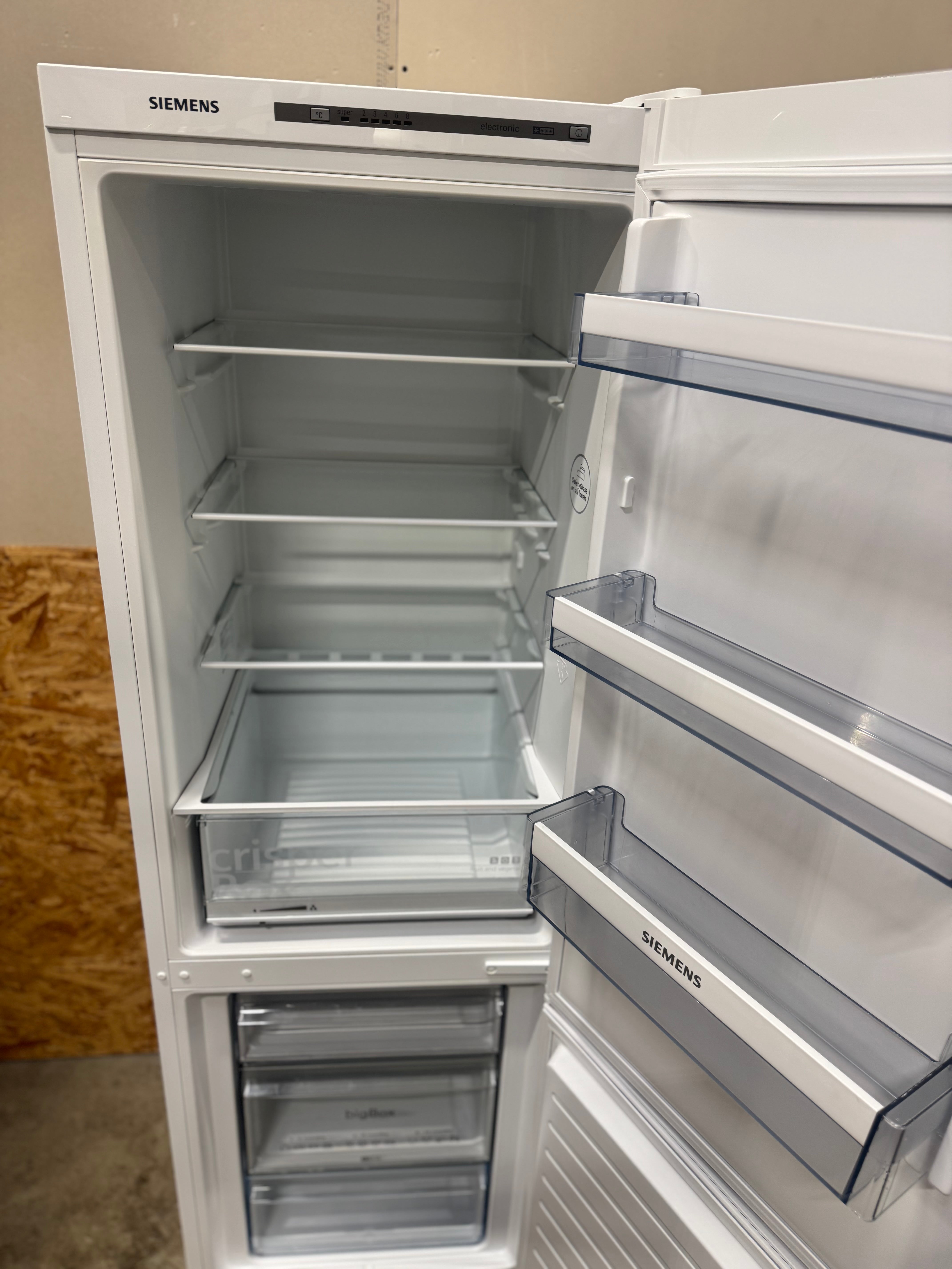 Siemens køle/fryseskab KG36VNW20 - D17479