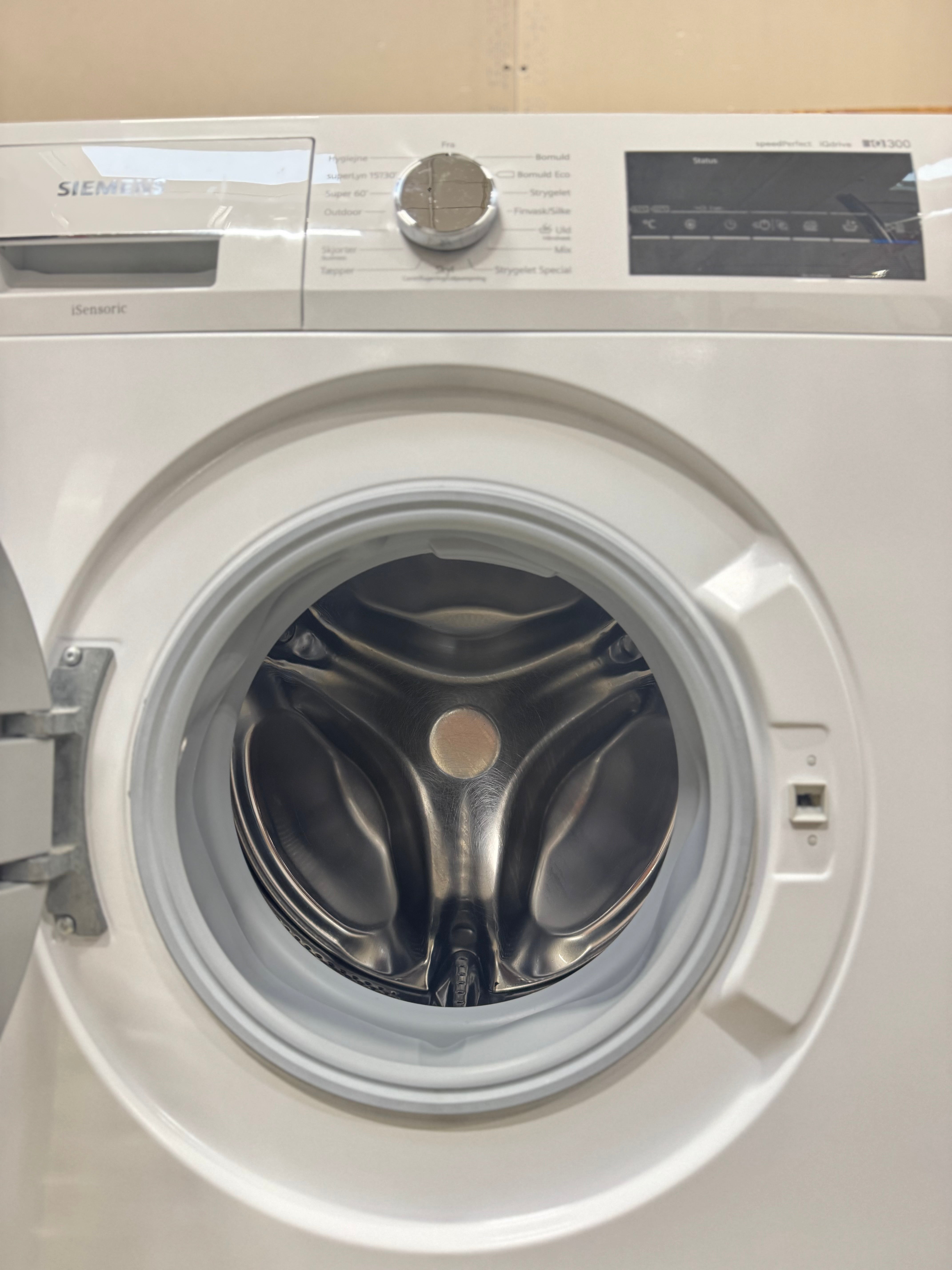Siemens iQ300 vaskemaskine WM12N2C7DN - D14596