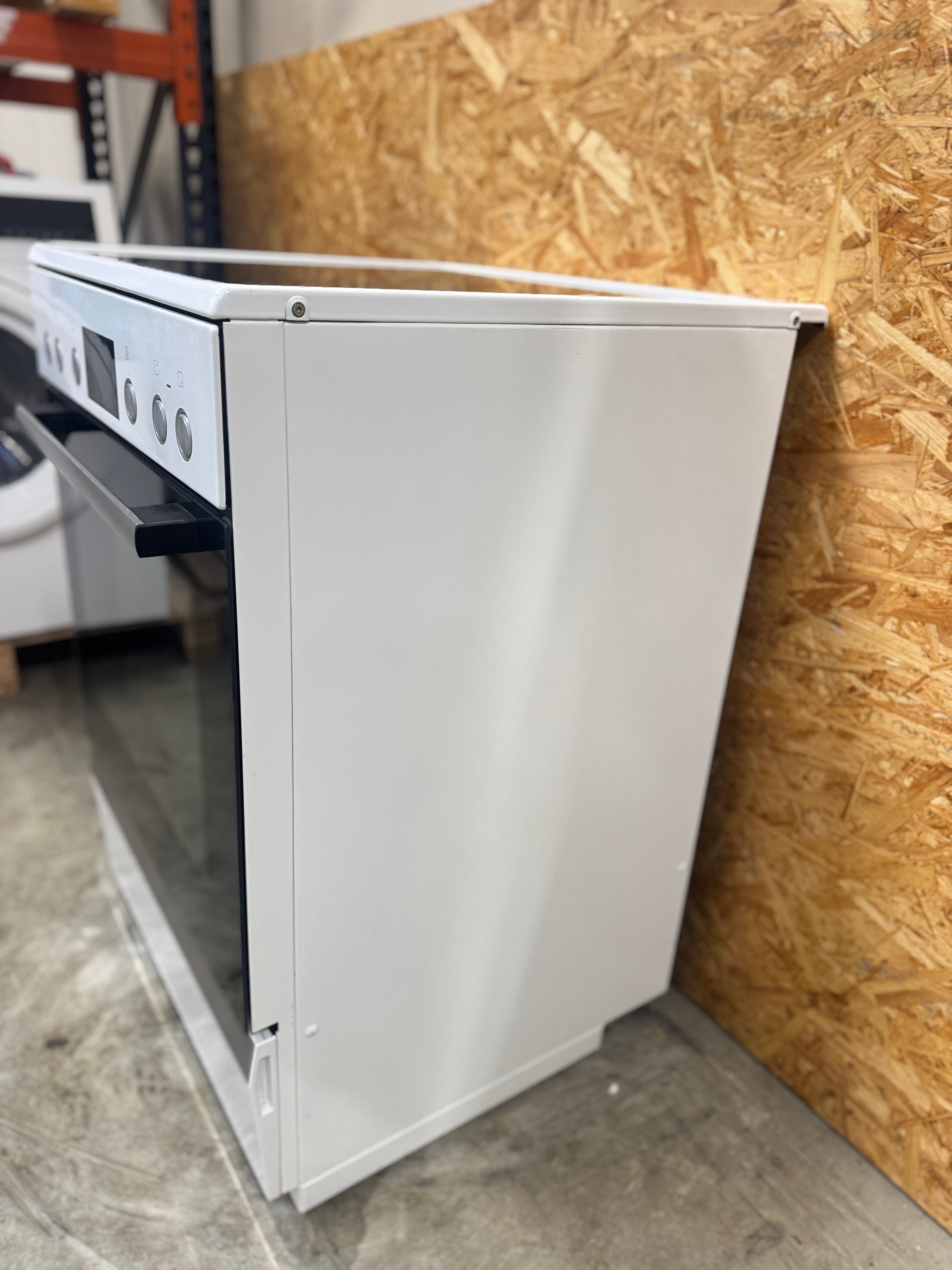 Bosch keramisk komfur HCA764321U - D16993