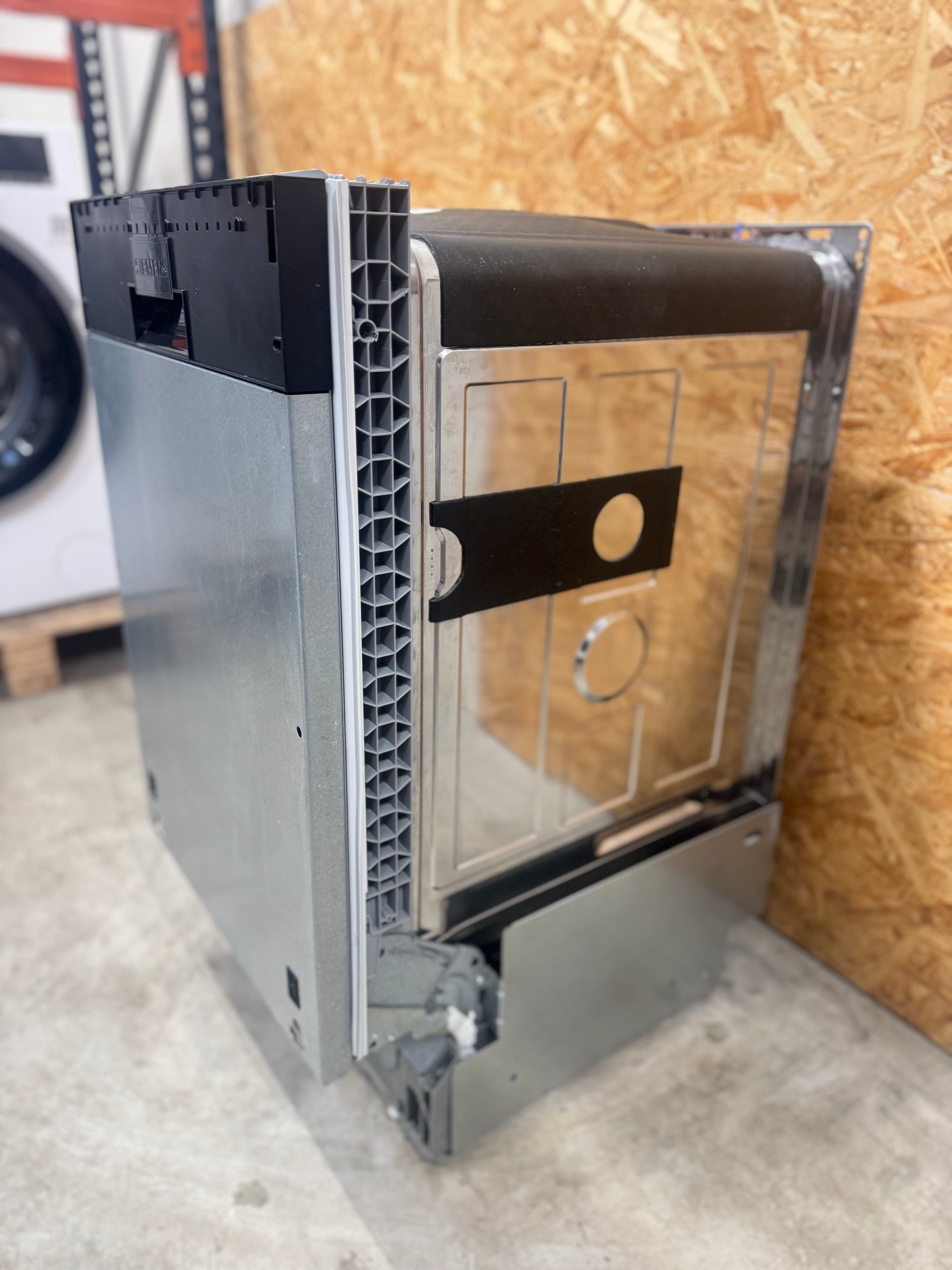 Siemens integrerbar 45 cm opvaskemaskine SR61IX05KE - D17940