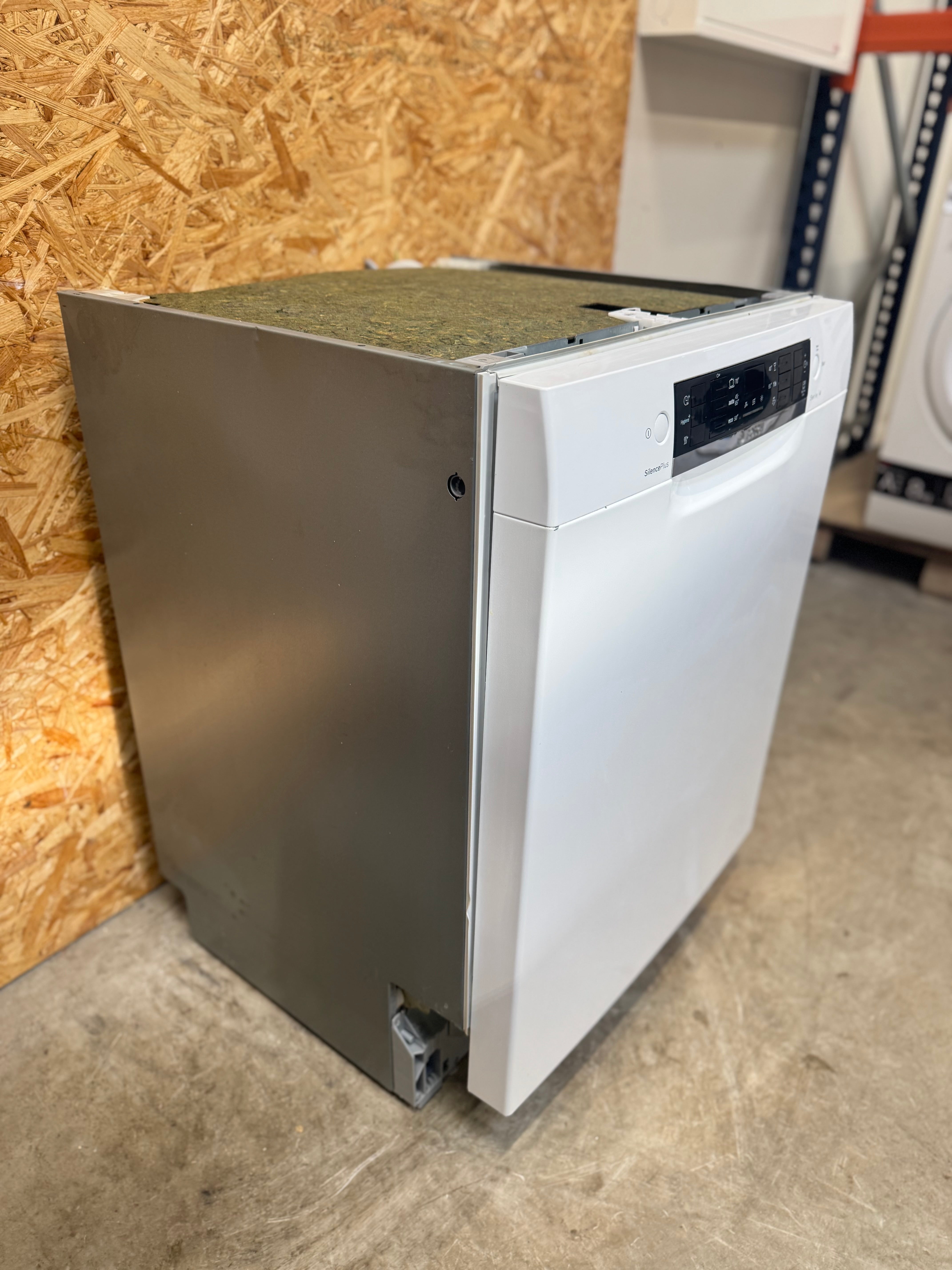 Bosch Opvaskemaskine SMU46CW01S - D15634