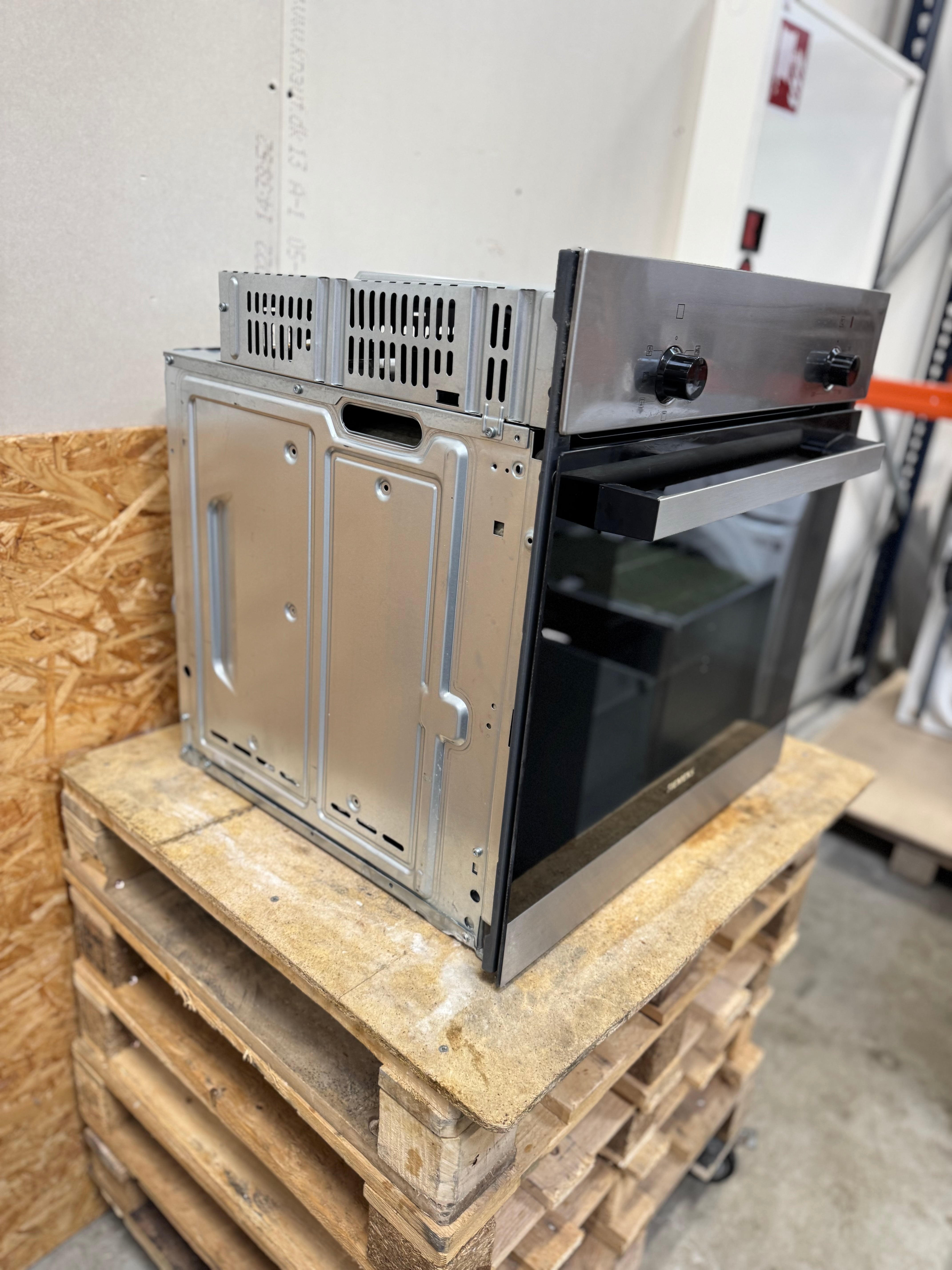 Siemens indbygningsovn HB010FBR0S - D14902