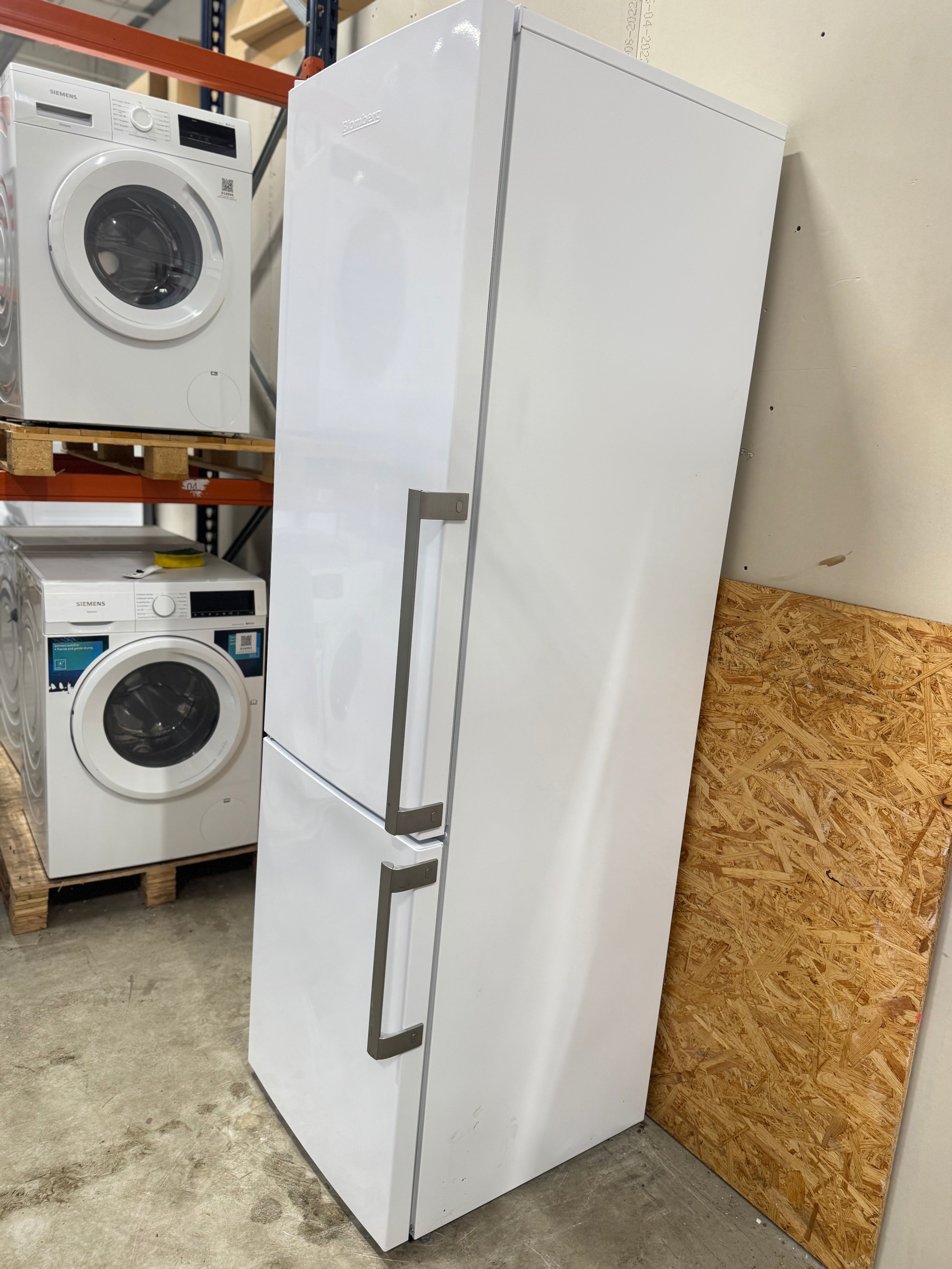 Blomberg køle-fryseskab K60406N - D17242