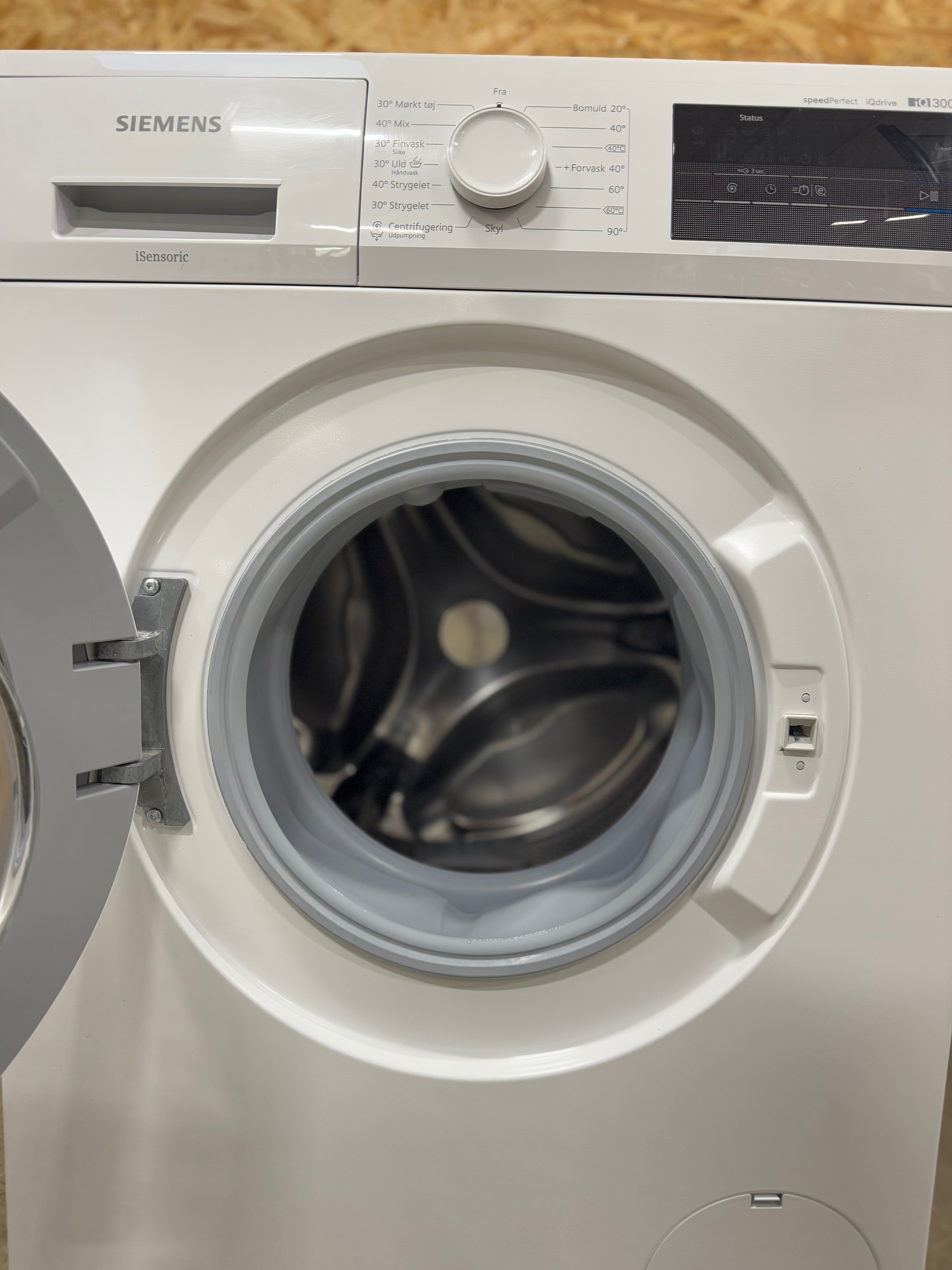 Siemens iQ300 vaskemaskine WM14N0L7DN - D14690