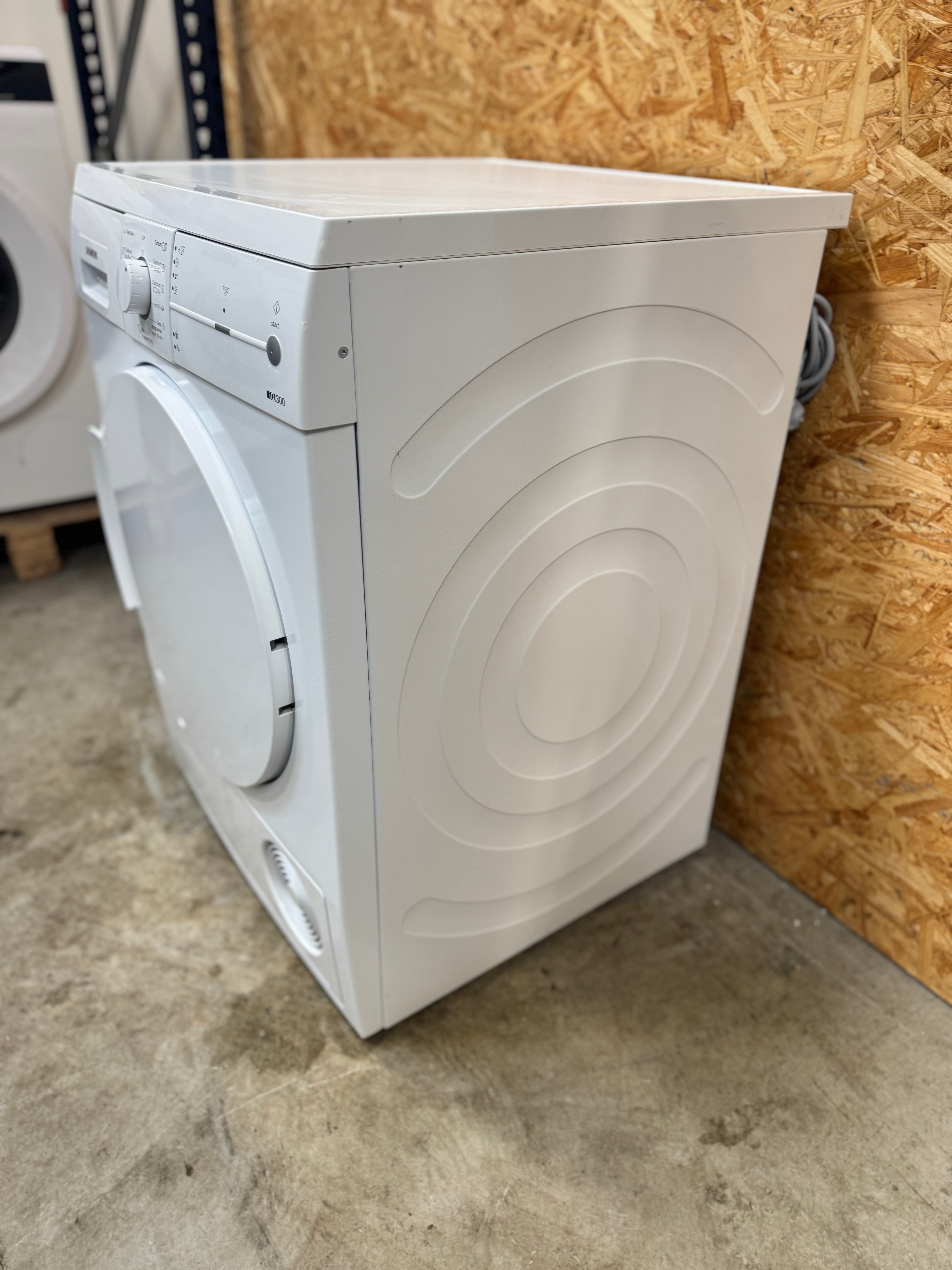 Siemens kondenstørretumbler WT44E1L7DN - D15864