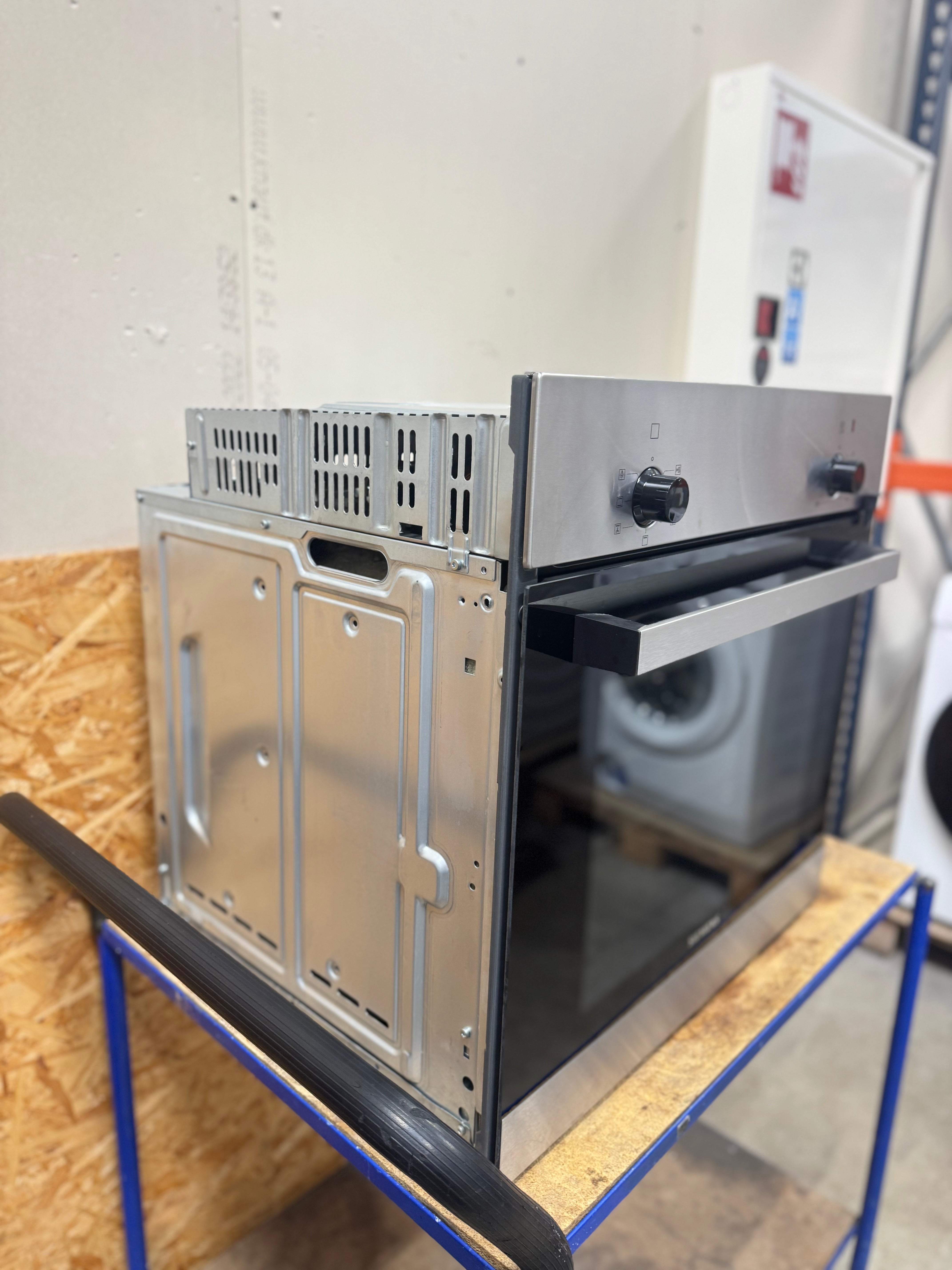 Siemens indbygningsovn HB010FBR0S - D17722