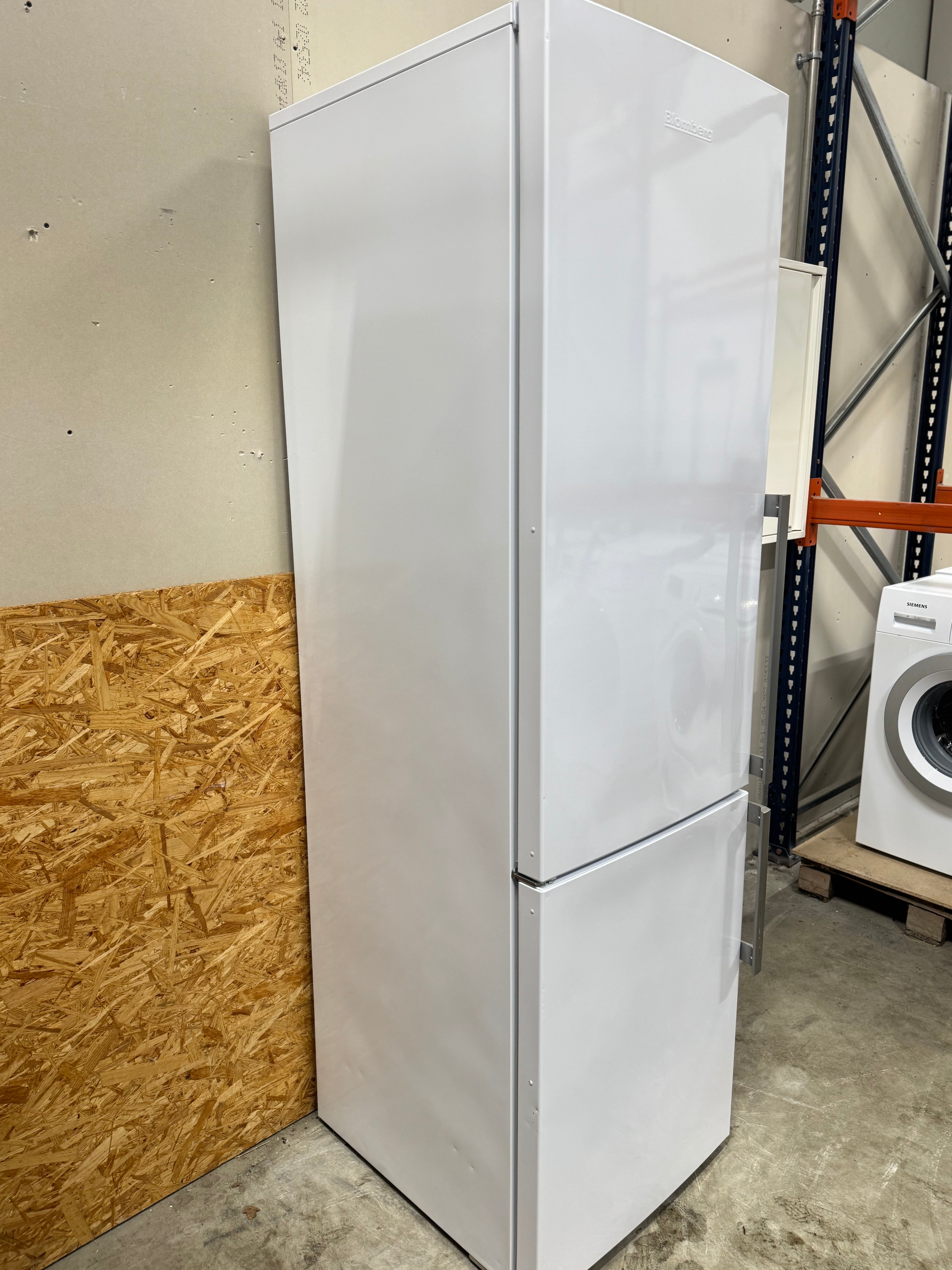 Blomberg køle-fryseskab K60406N - D17242