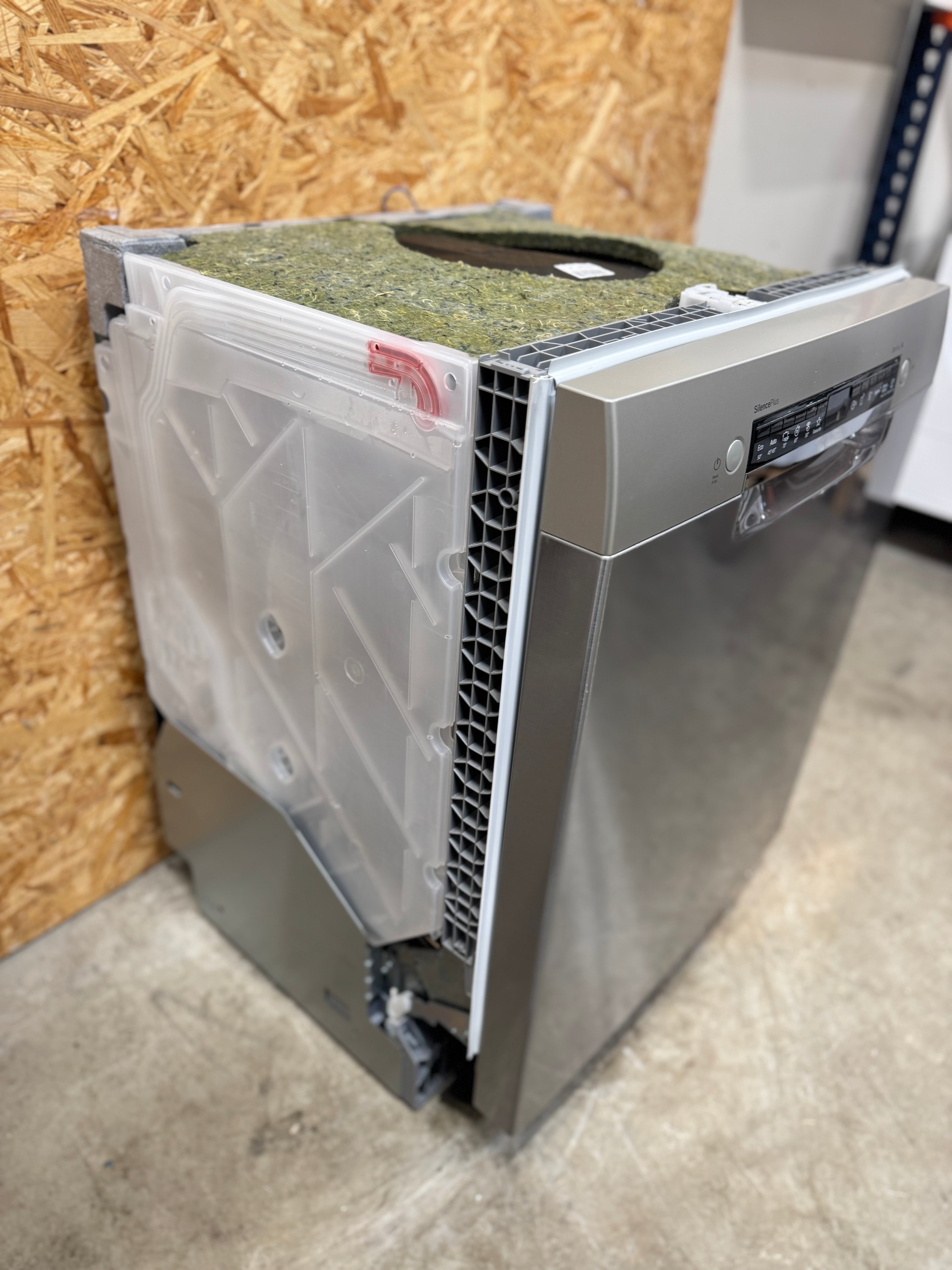 Bosch Series 4 opvaskemaskine SMU4HKI72S - D14950