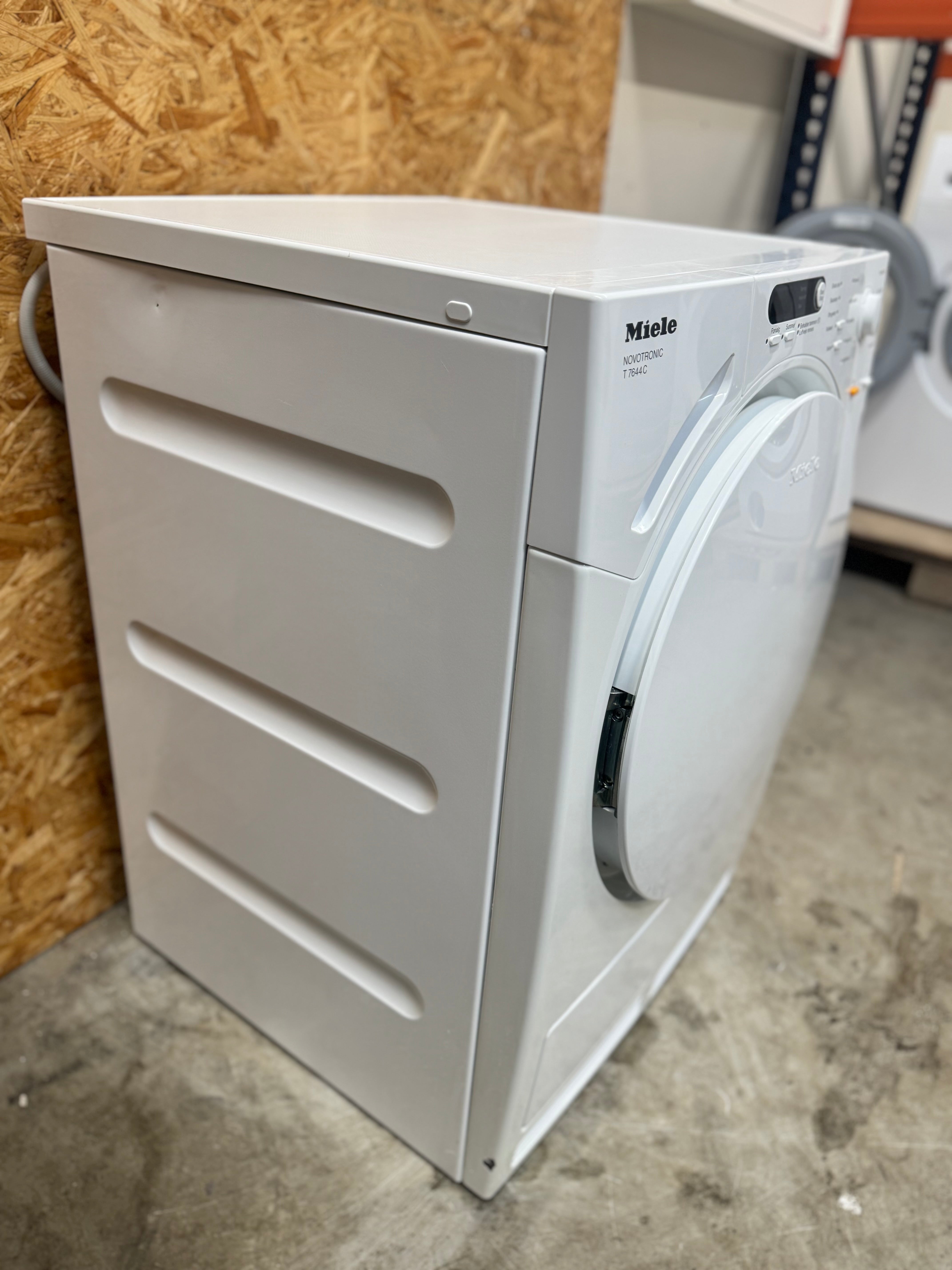 Miele tørretumbler T7644C - D17175