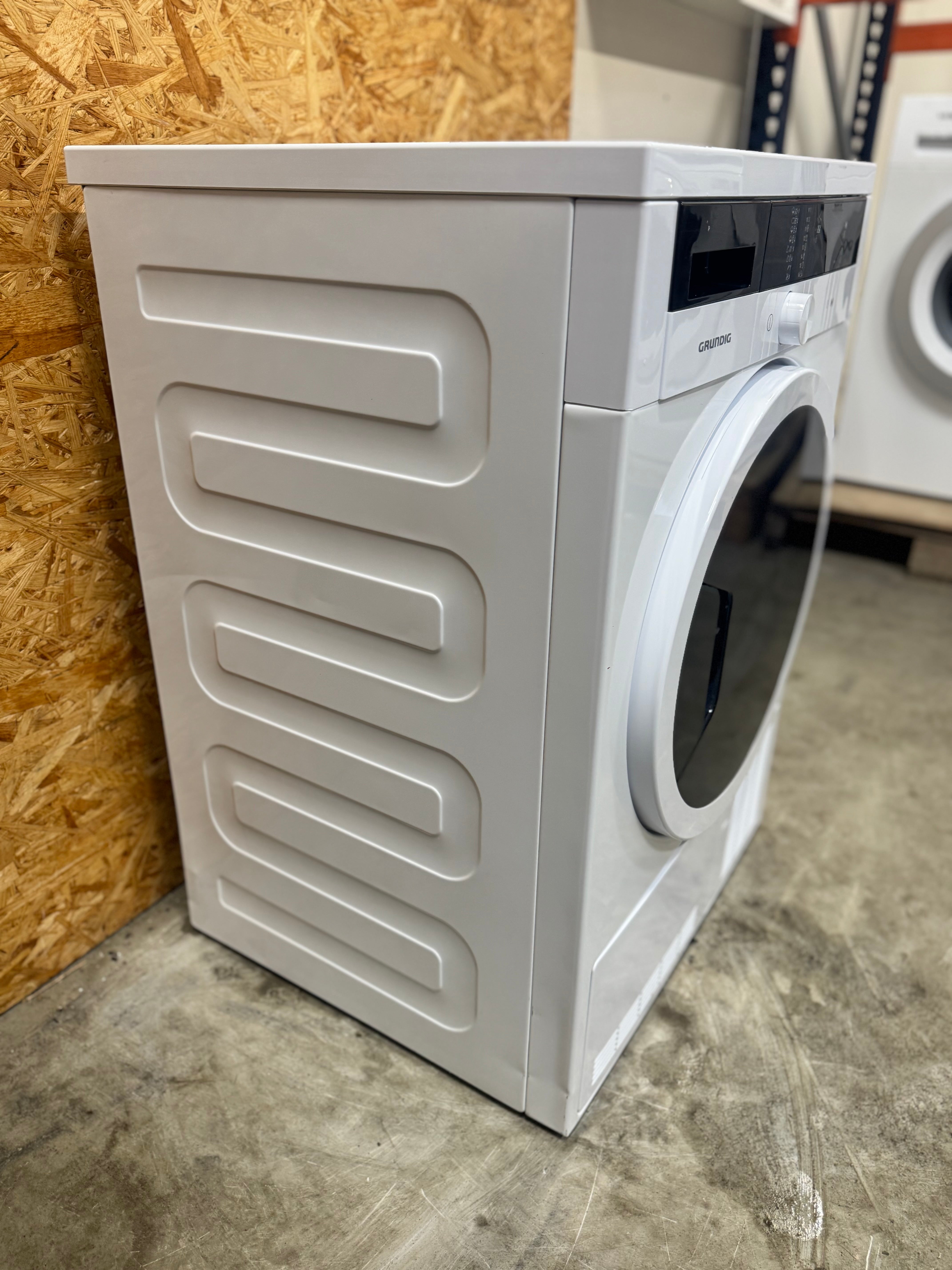 Grundig tørretumbler GTN28P110G - D17233