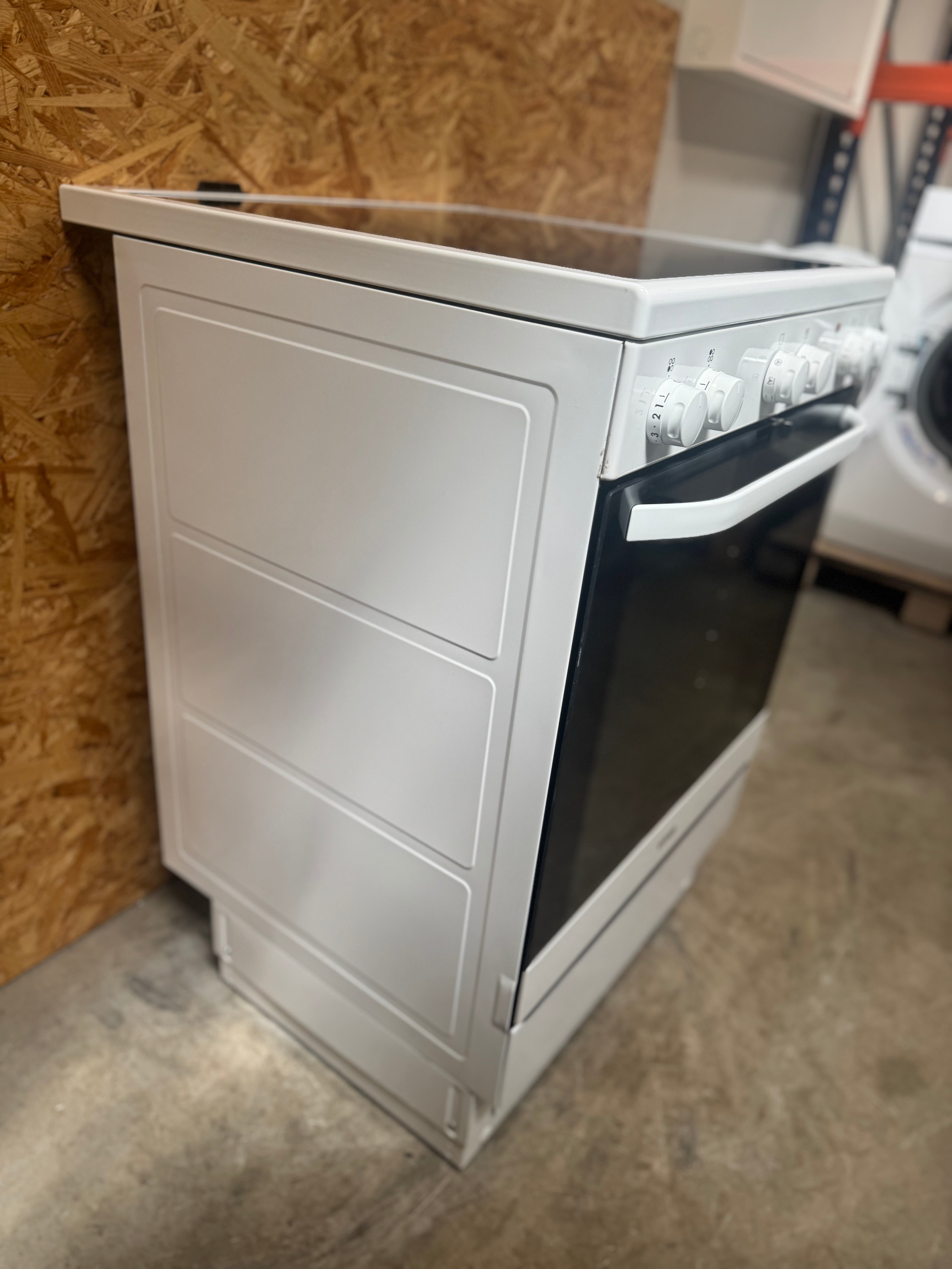 Voss keramisk komfur ELK13003HV - D16022