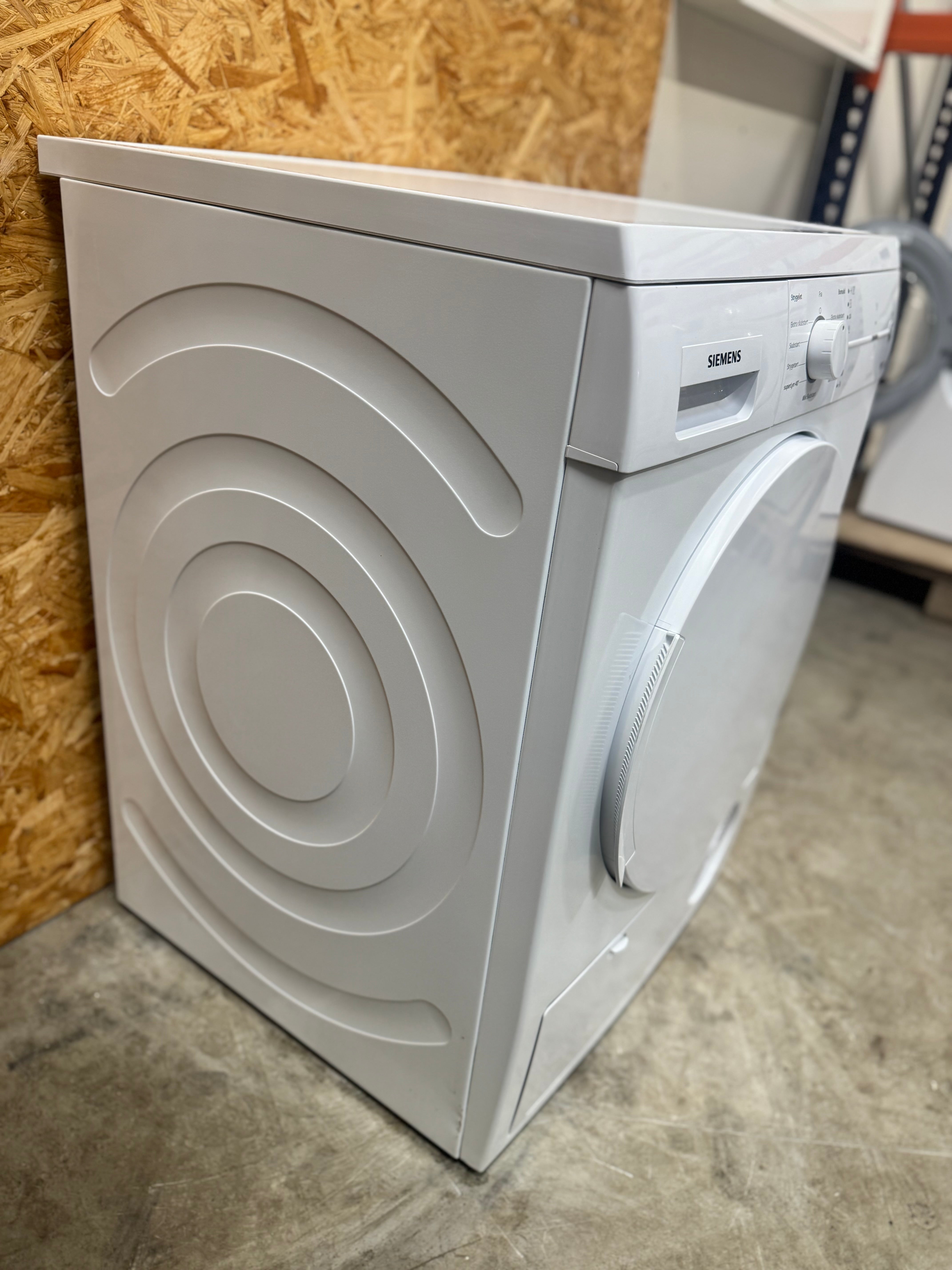 Siemens kondenstørretumbler WT44E1L7DN - D17149