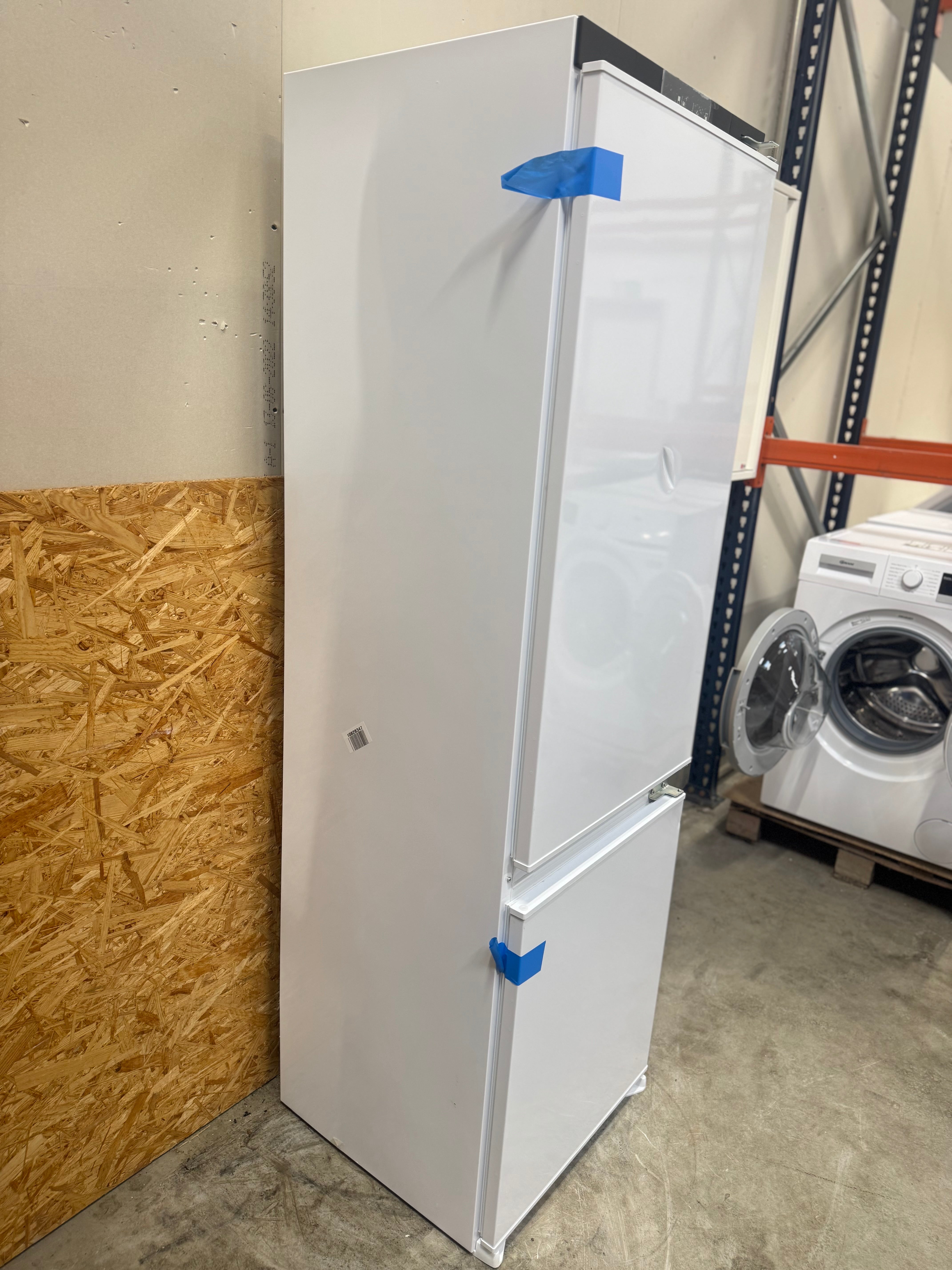 Gram integrerbar køle/fryseskab KFI501775N - D16983