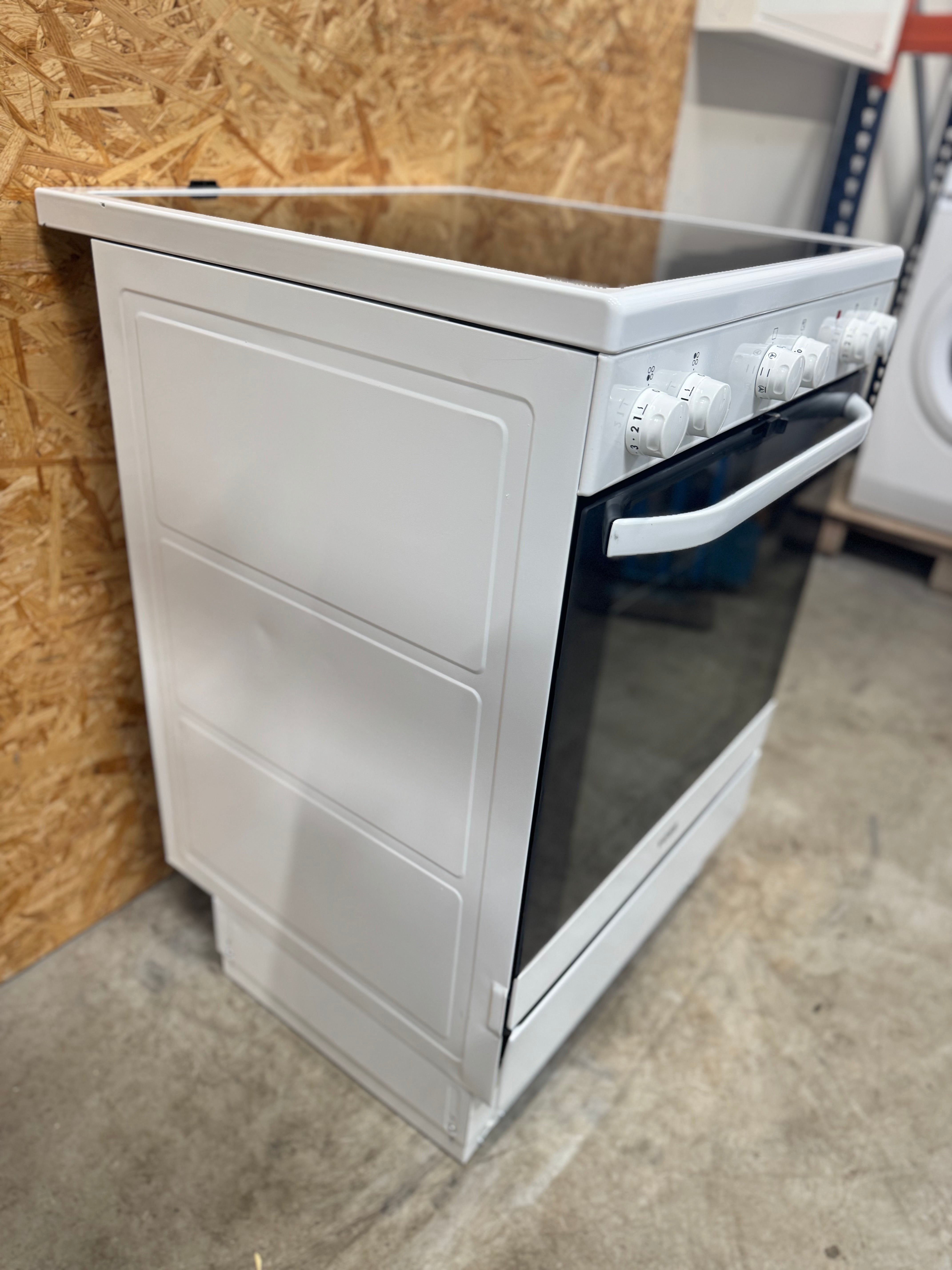 Voss keramisk komfur ELK13000HV - D15800