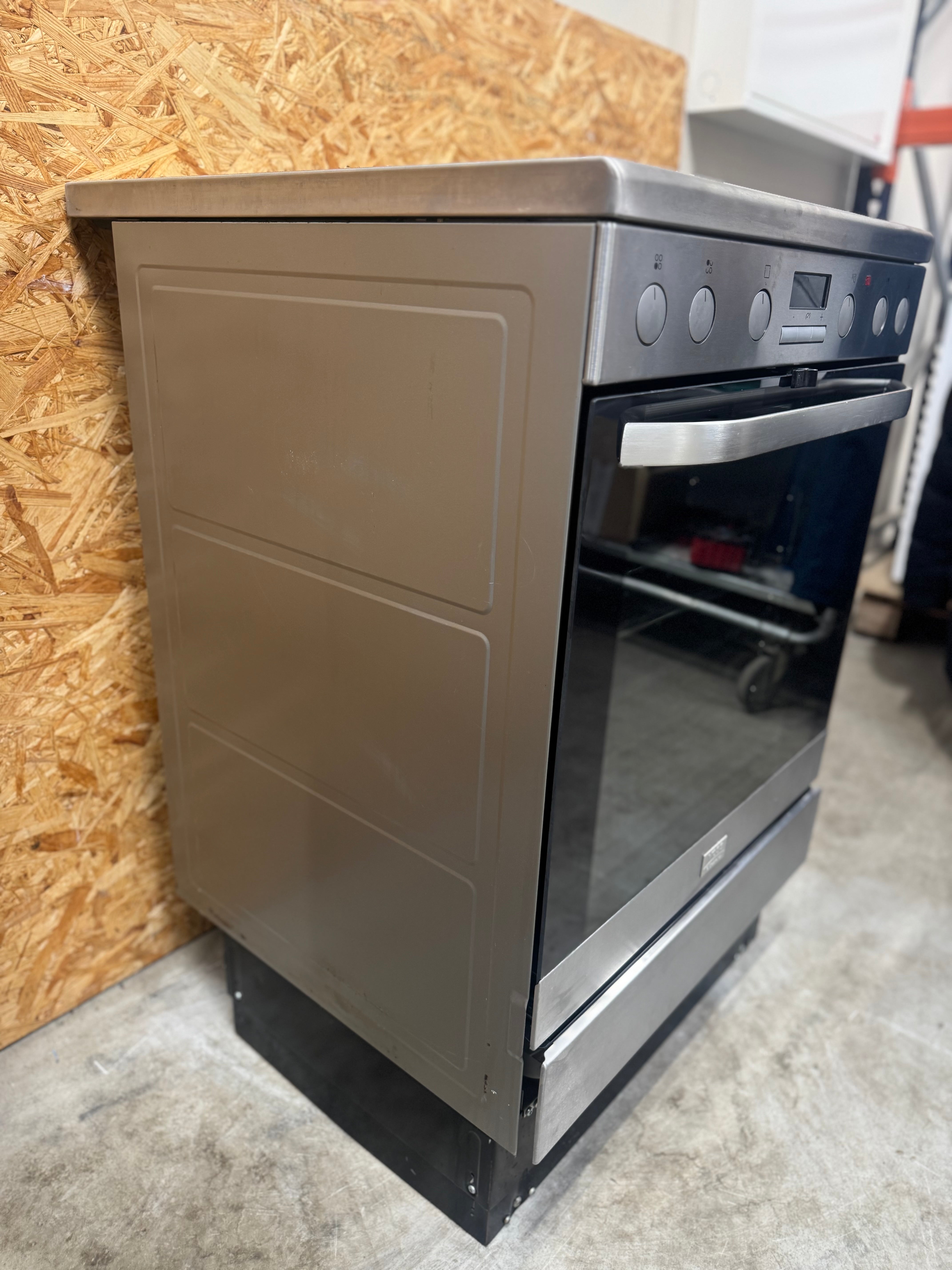 Voss/Electrolux induktionskomfur ELI13320RF - D17990